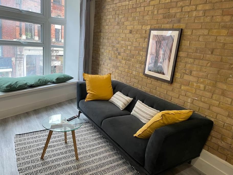 Stunning 1 bed central flat