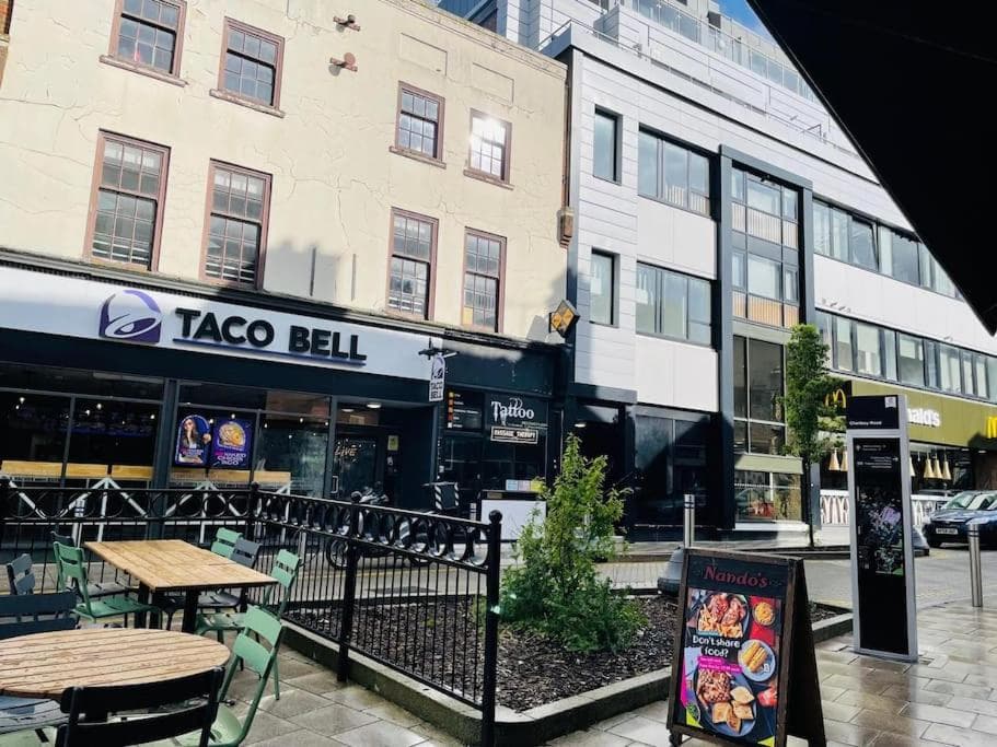 Stunning 1 bed central flat