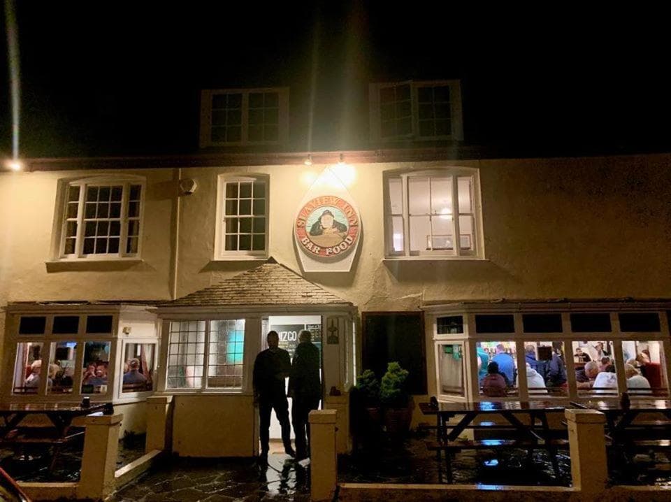 Seaview Inn