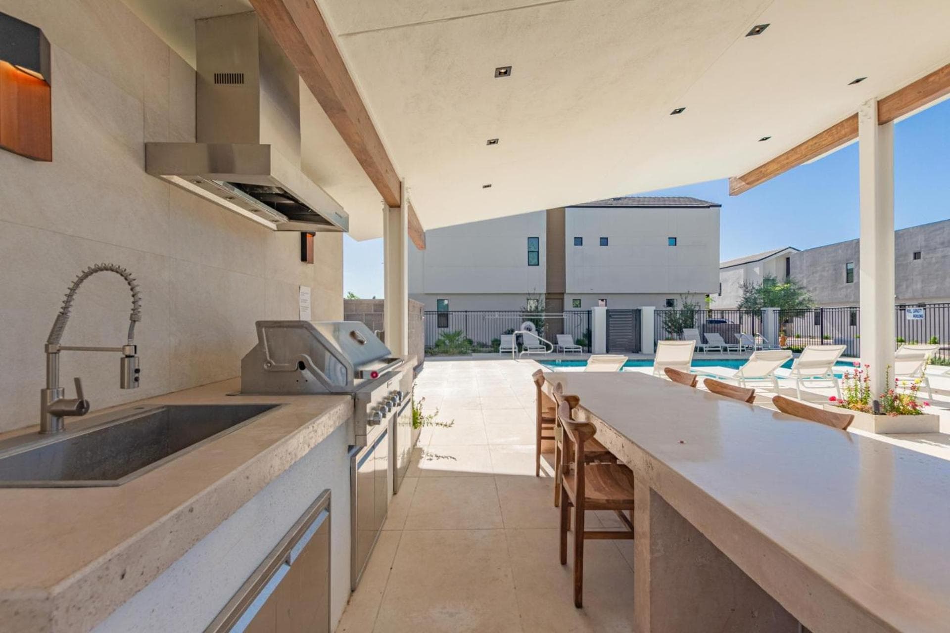 Chandler Cheers - 2 Downtown Chandler Homes - Community Pool