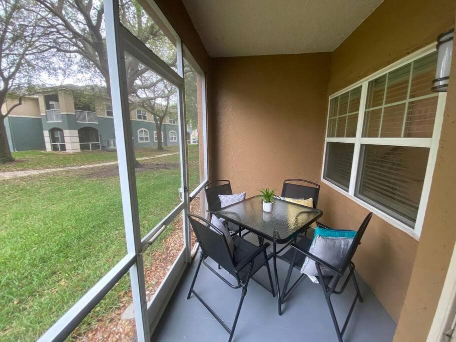 Nature's Retreat: Your Gateway to Tranquility in Jax, Only 1mi to St Johns Town Center