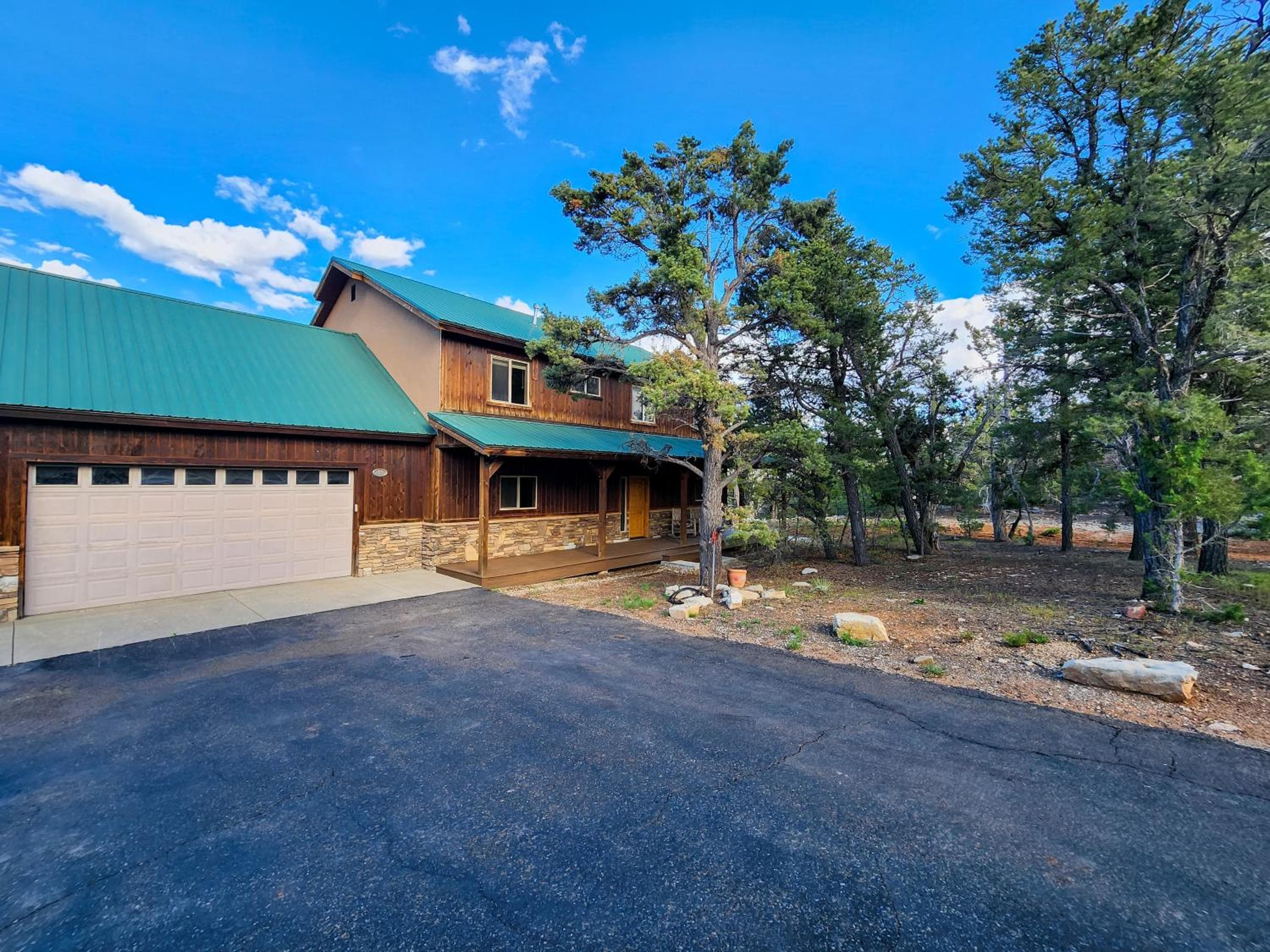 Rustic Pine- Secluded Mountain Retreat Near Zion National Park