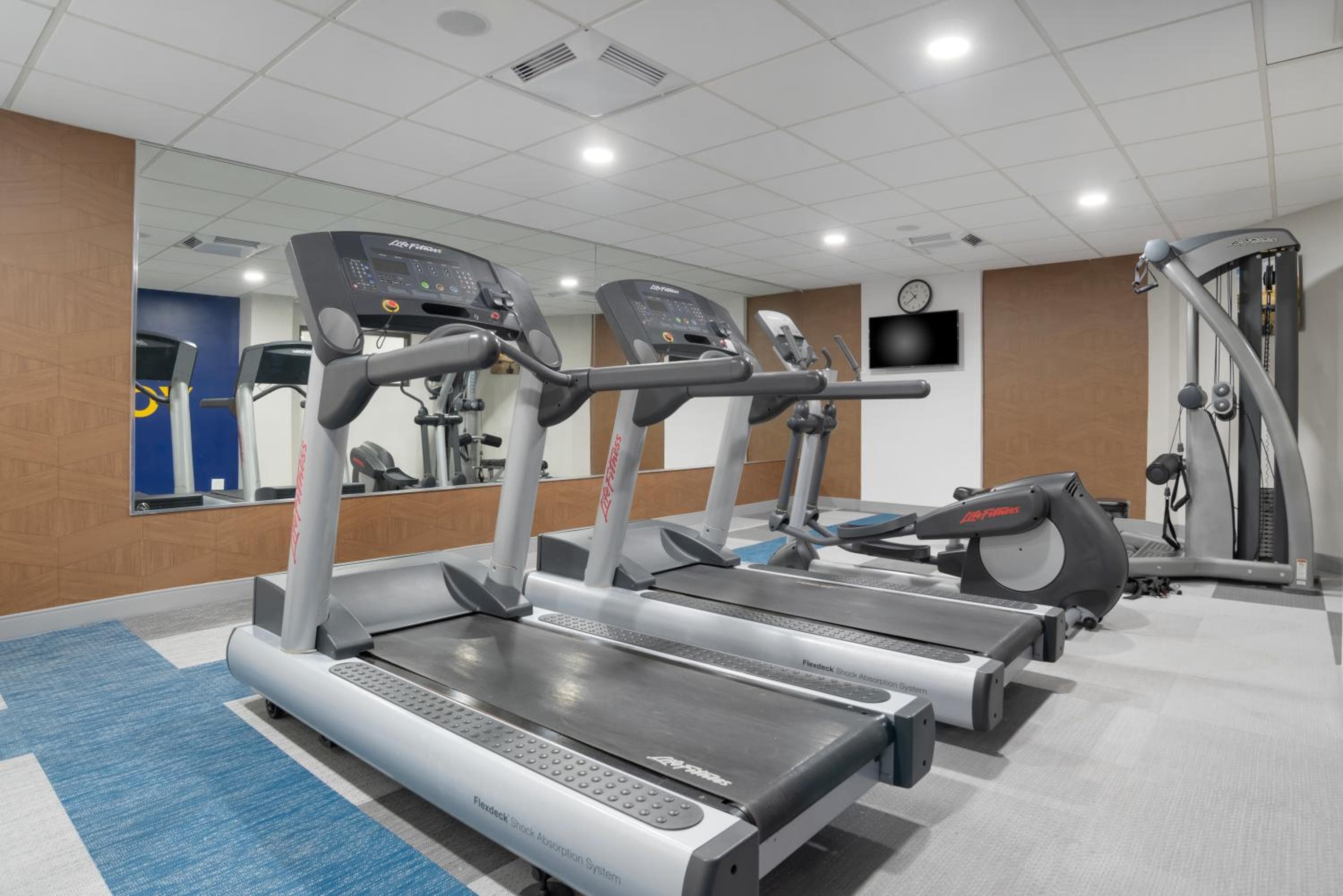 Comfort Inn & Suites New Orleans Airport North