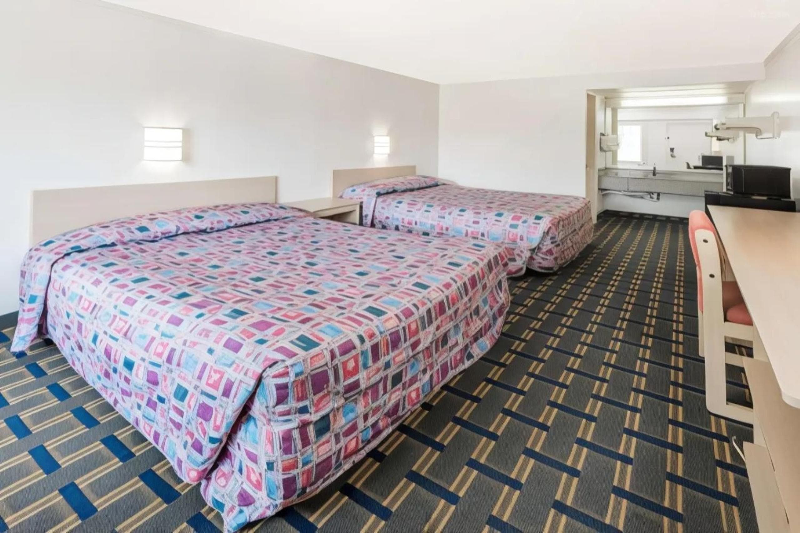 Hilliard Motor Lodge