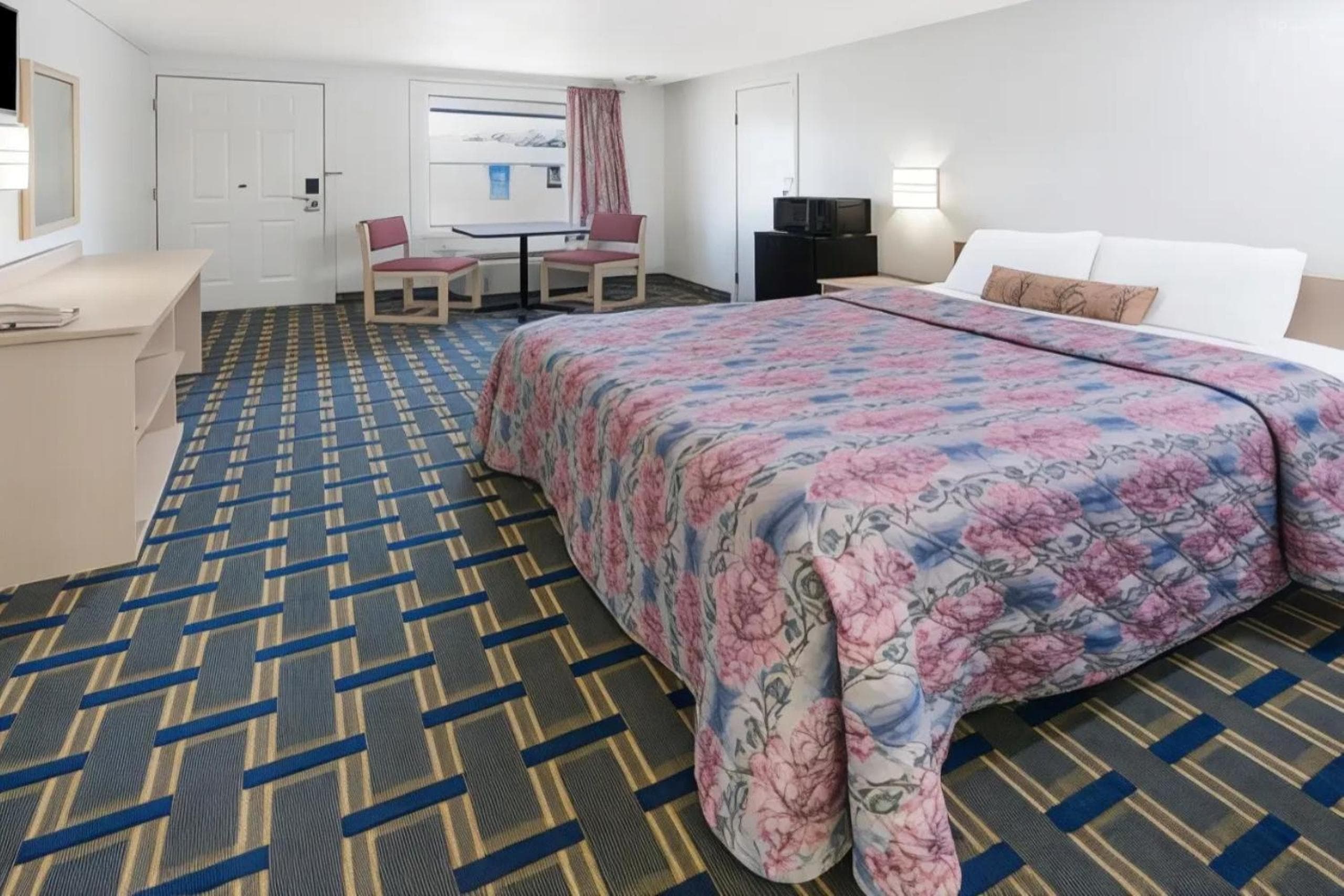 Hilliard Motor Lodge