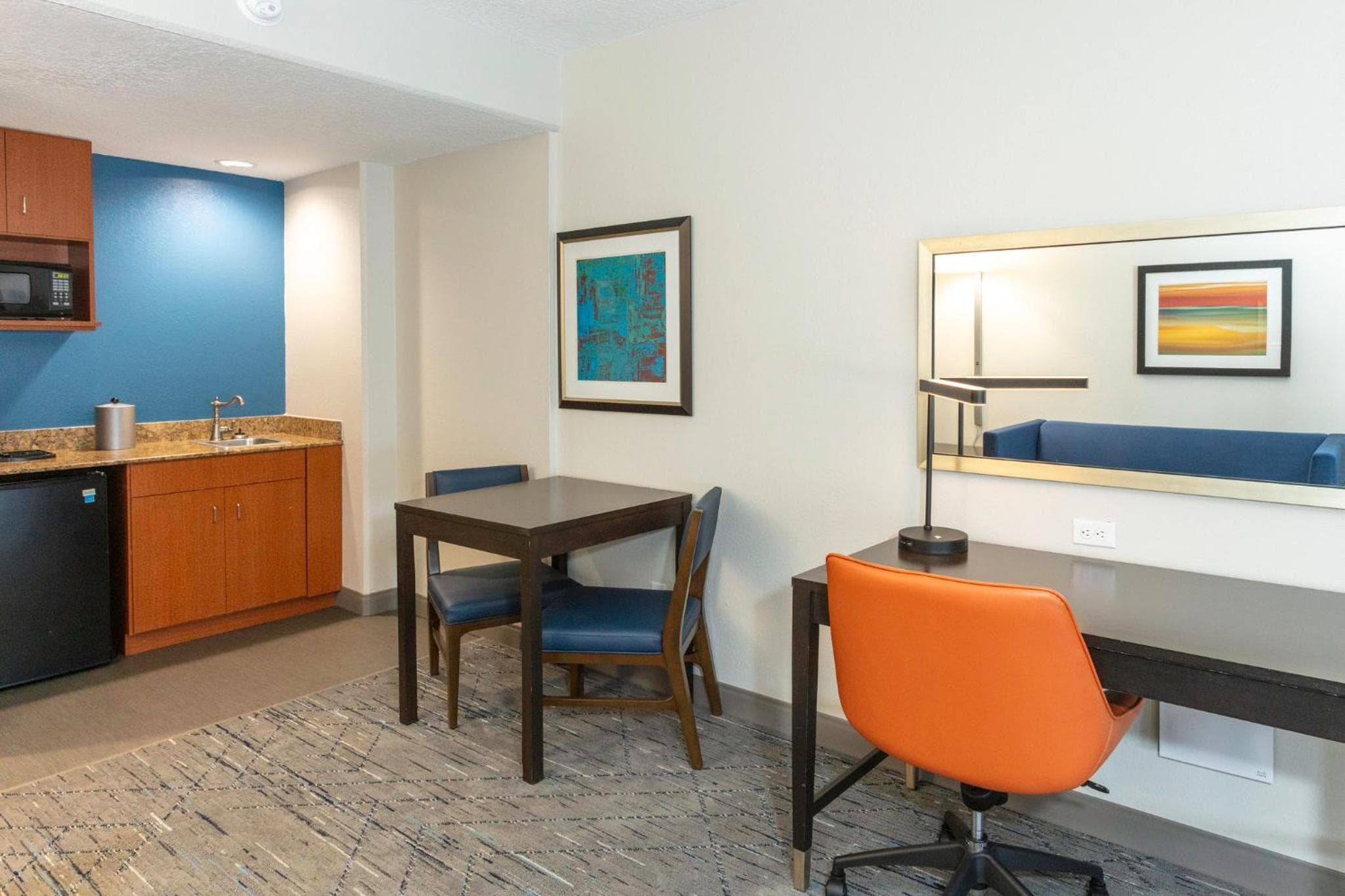 Holiday Inn Express & Suites Jacksonville Airport by IHG