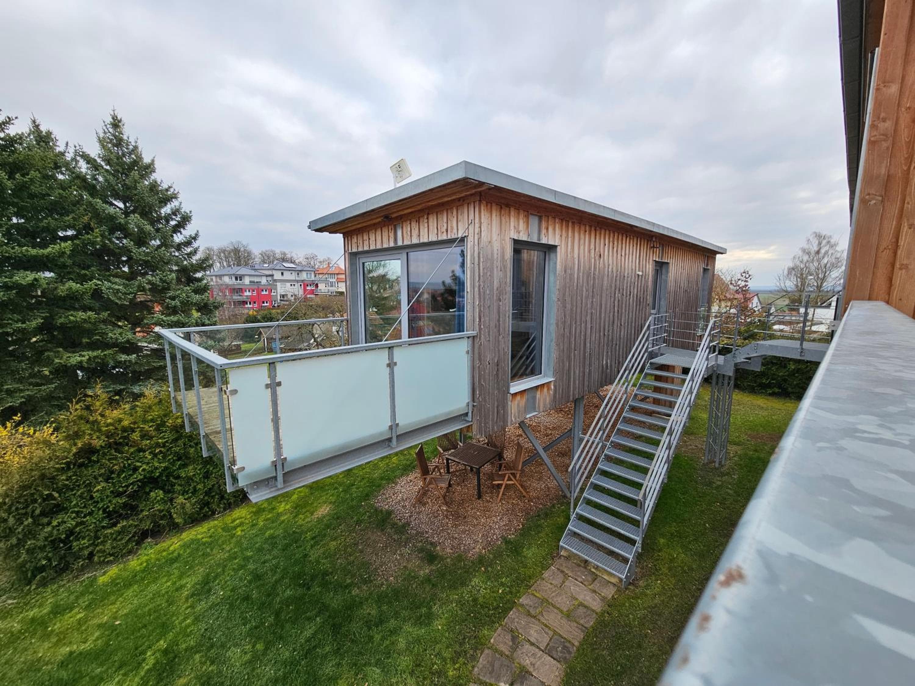 Baumhaus und Tinyhaus