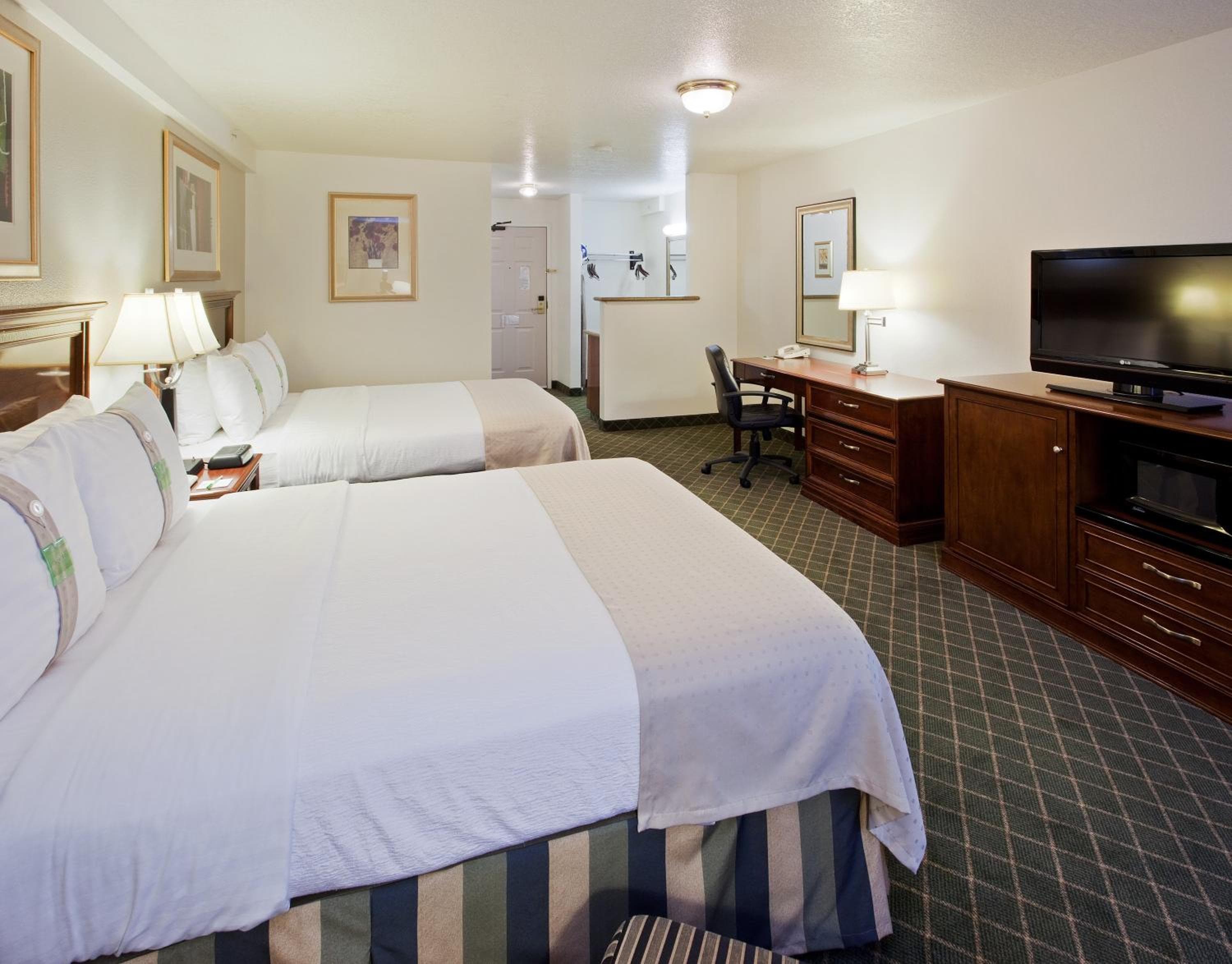 Holiday Inn Redding by IHG