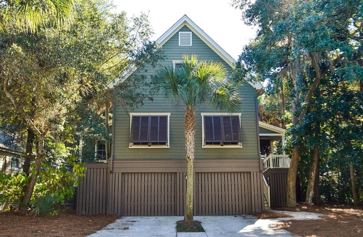 119 Surfscoter Lane