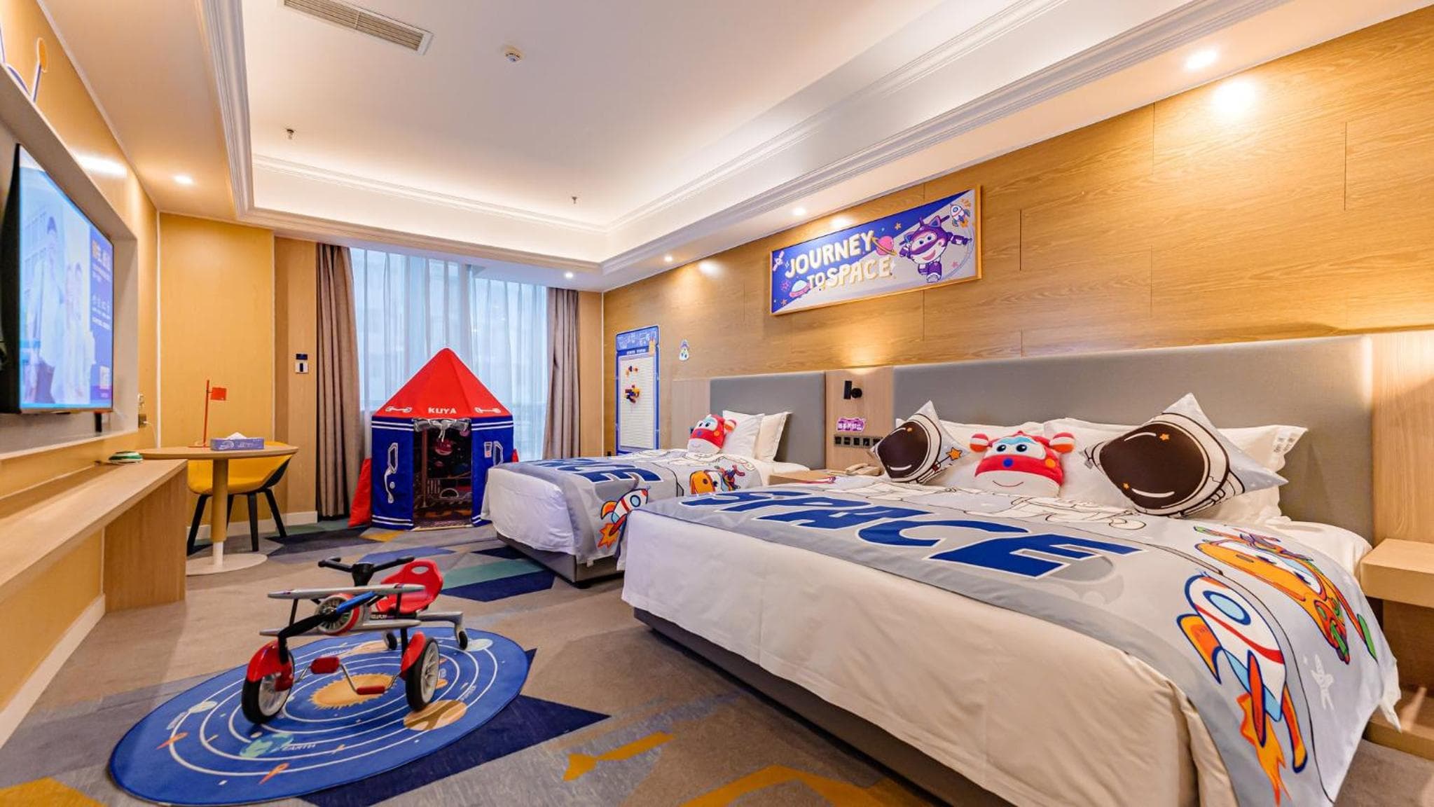 Holiday Inn Express Chengdu Tianfu Square by IHG