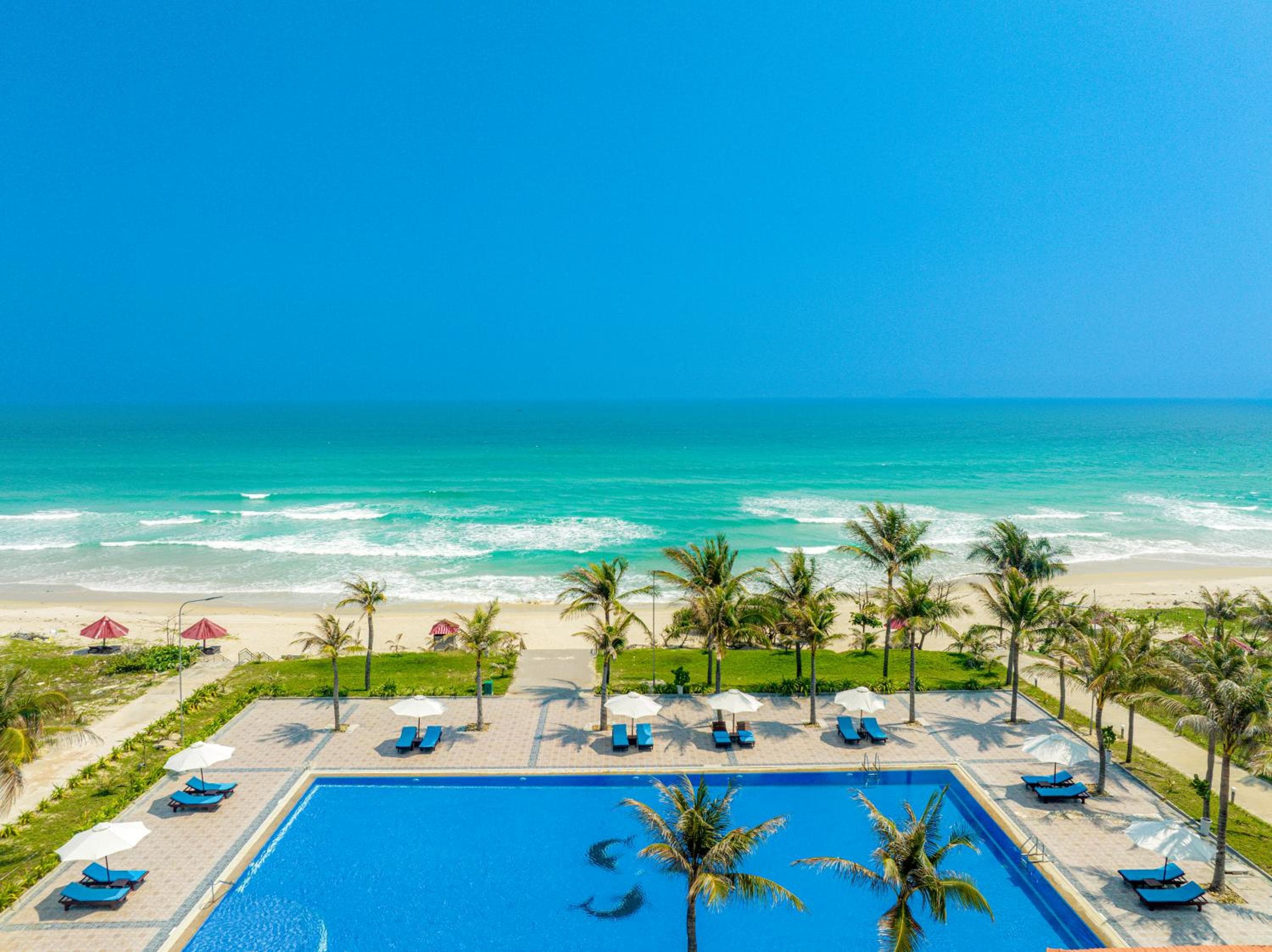 Tuana Hotels Cam Ranh Resort