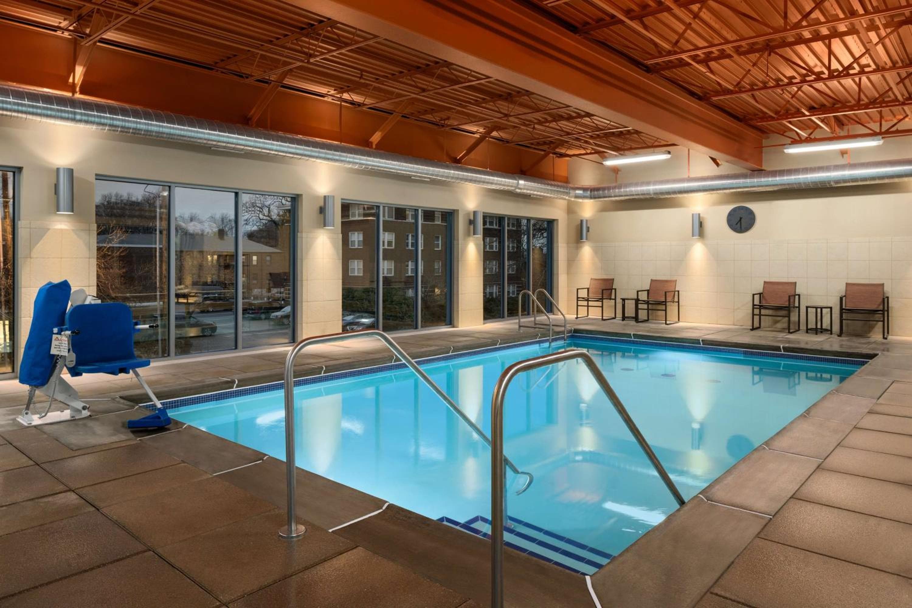 Hampton Inn and Suites Clayton/St. Louis-Galleria Area