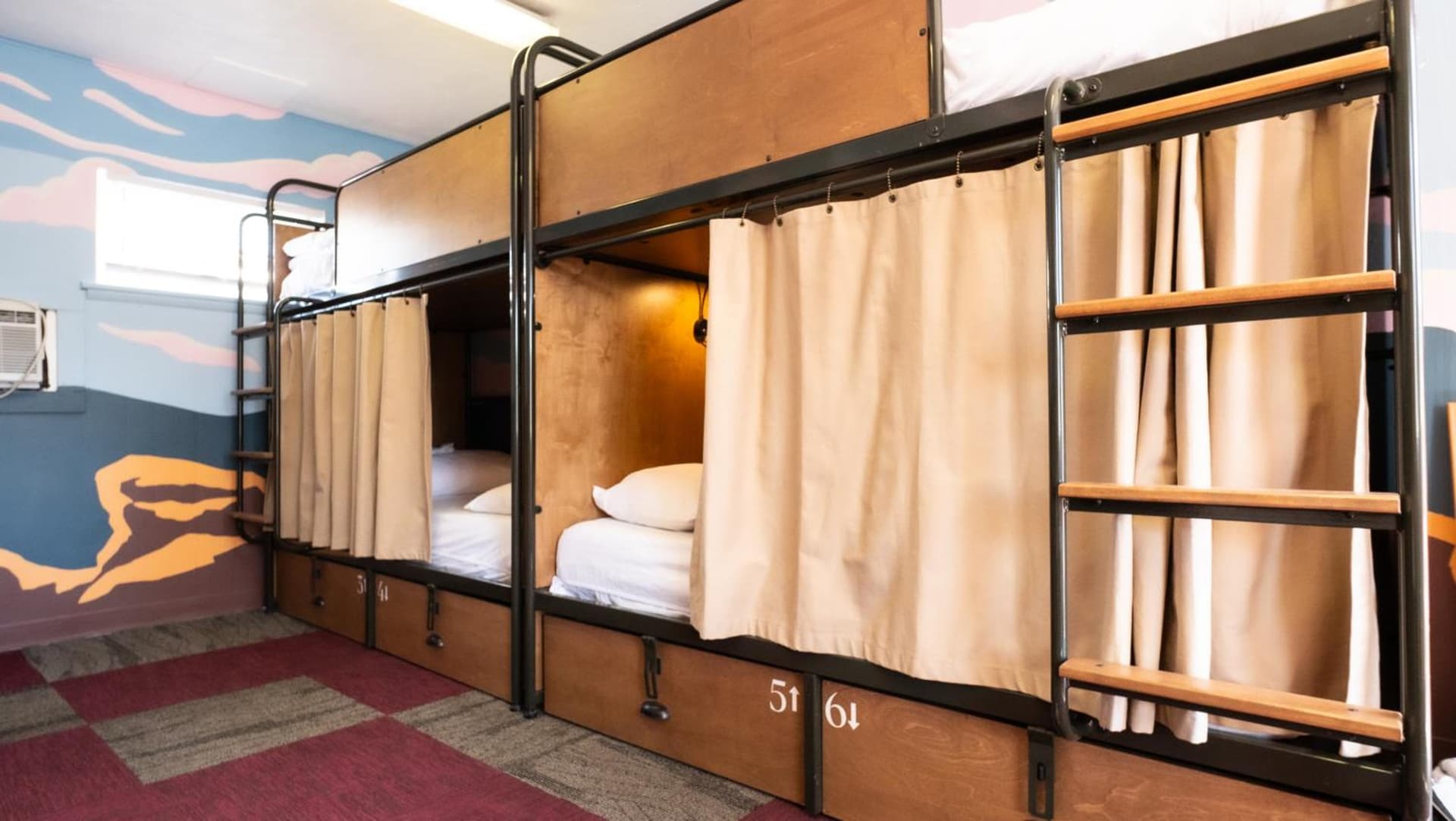 RAD Hostel