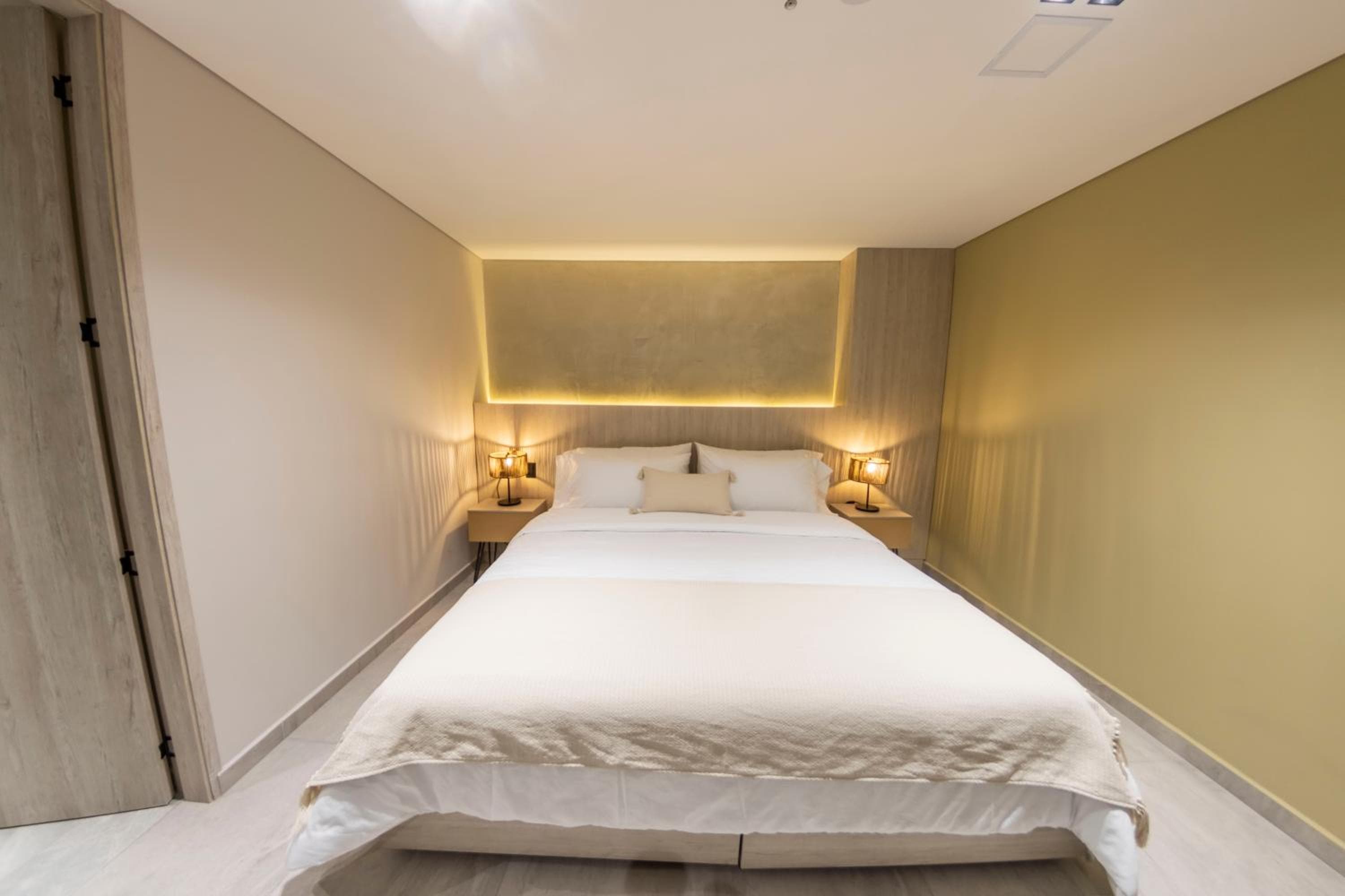 Sonata 44 Hotel Laureles