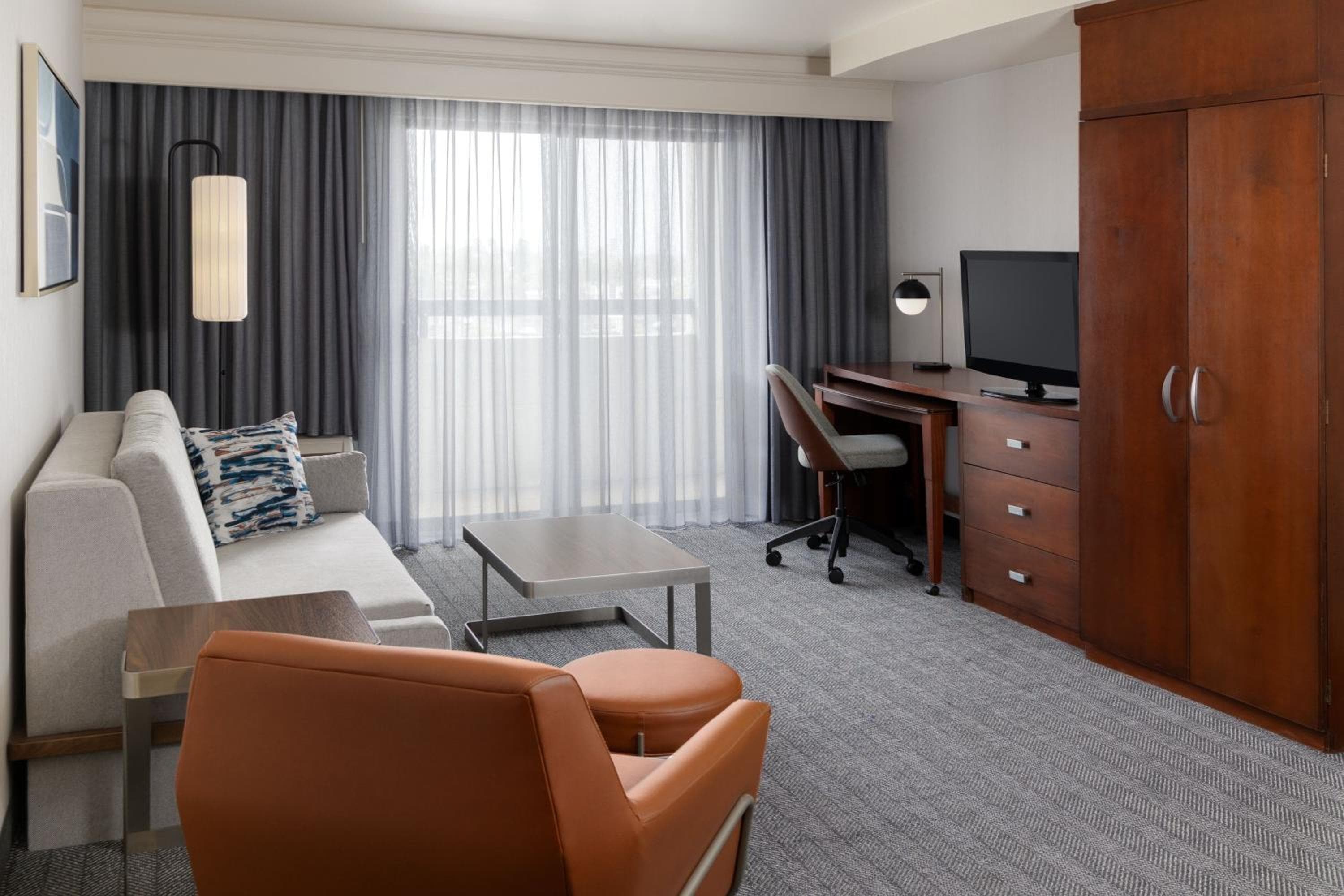 Courtyard by Marriott Ontario Rancho Cucamonga