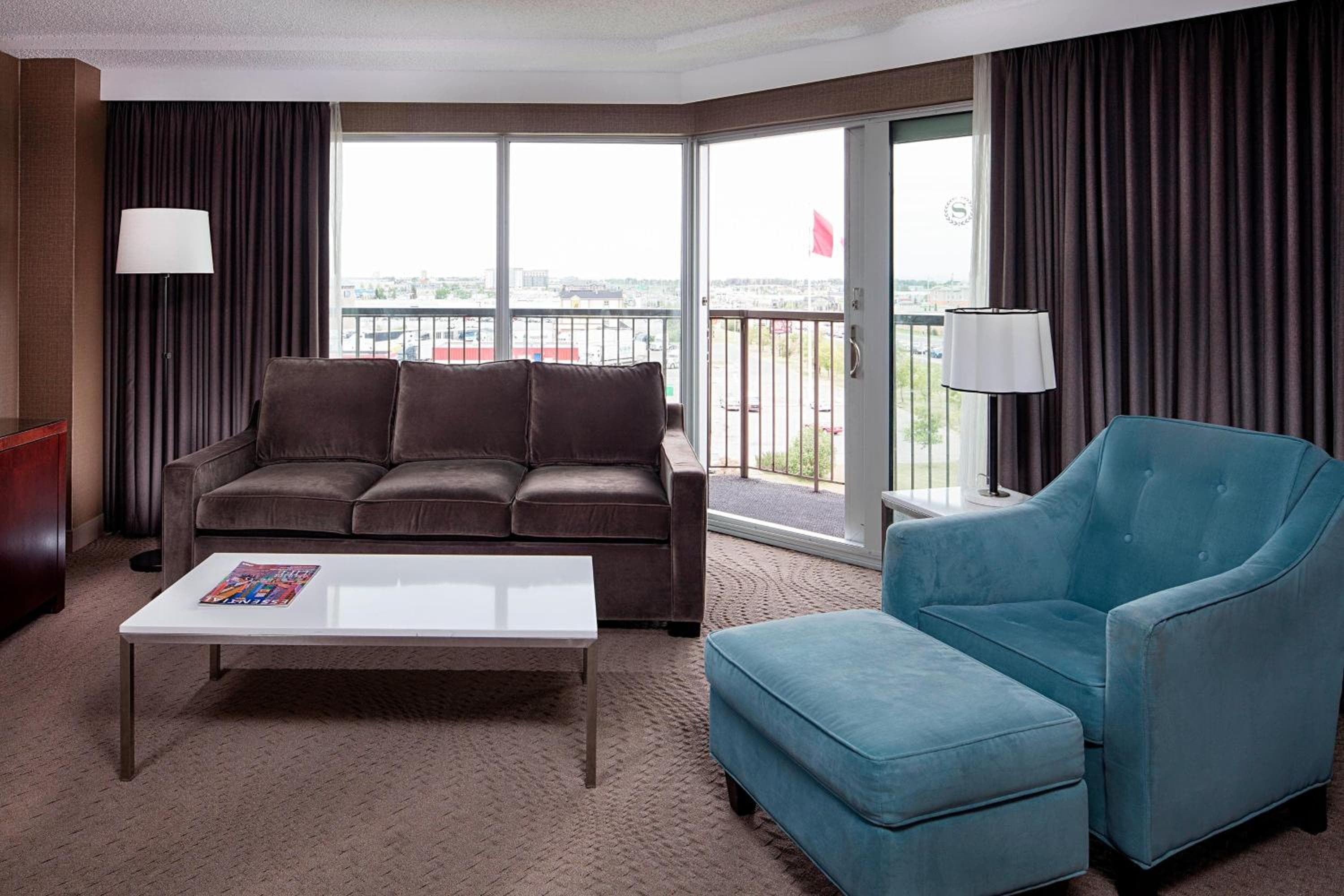 Sheraton Cavalier Calgary Hotel