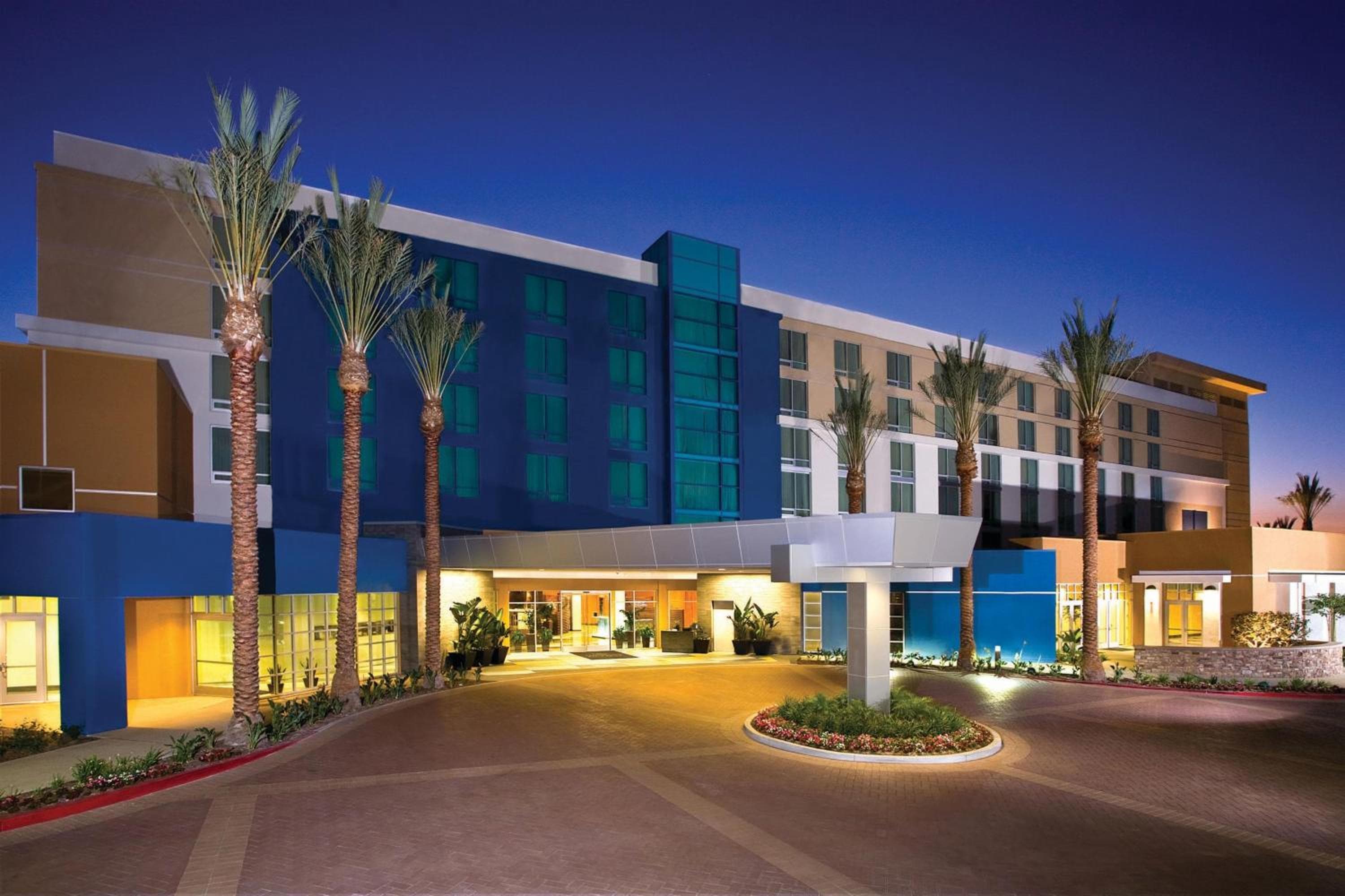 Renaissance ClubSport Aliso Viejo Laguna Beach Hotel