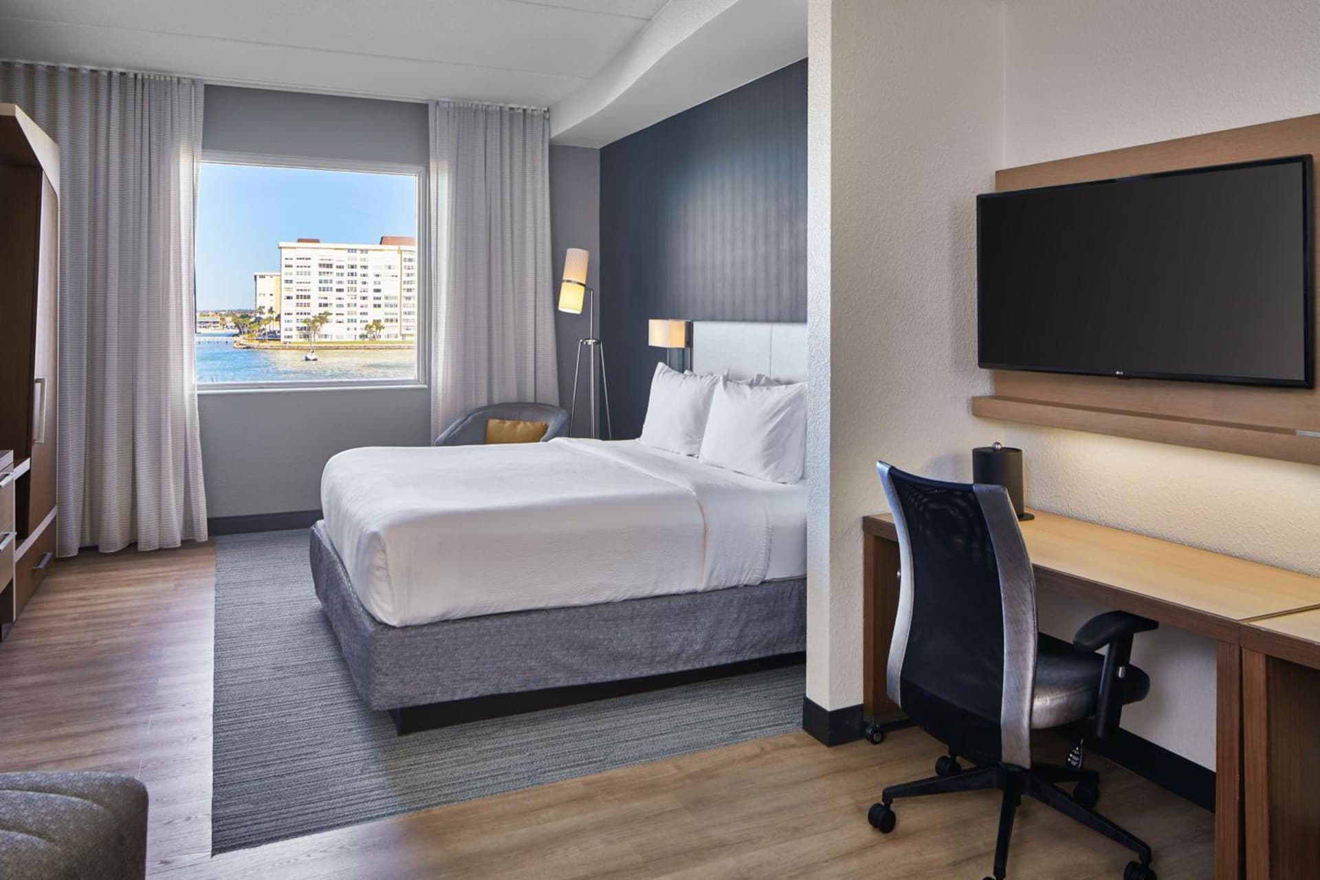Courtyard by Marriott St. Petersburg Clearwater/Madeira Beach