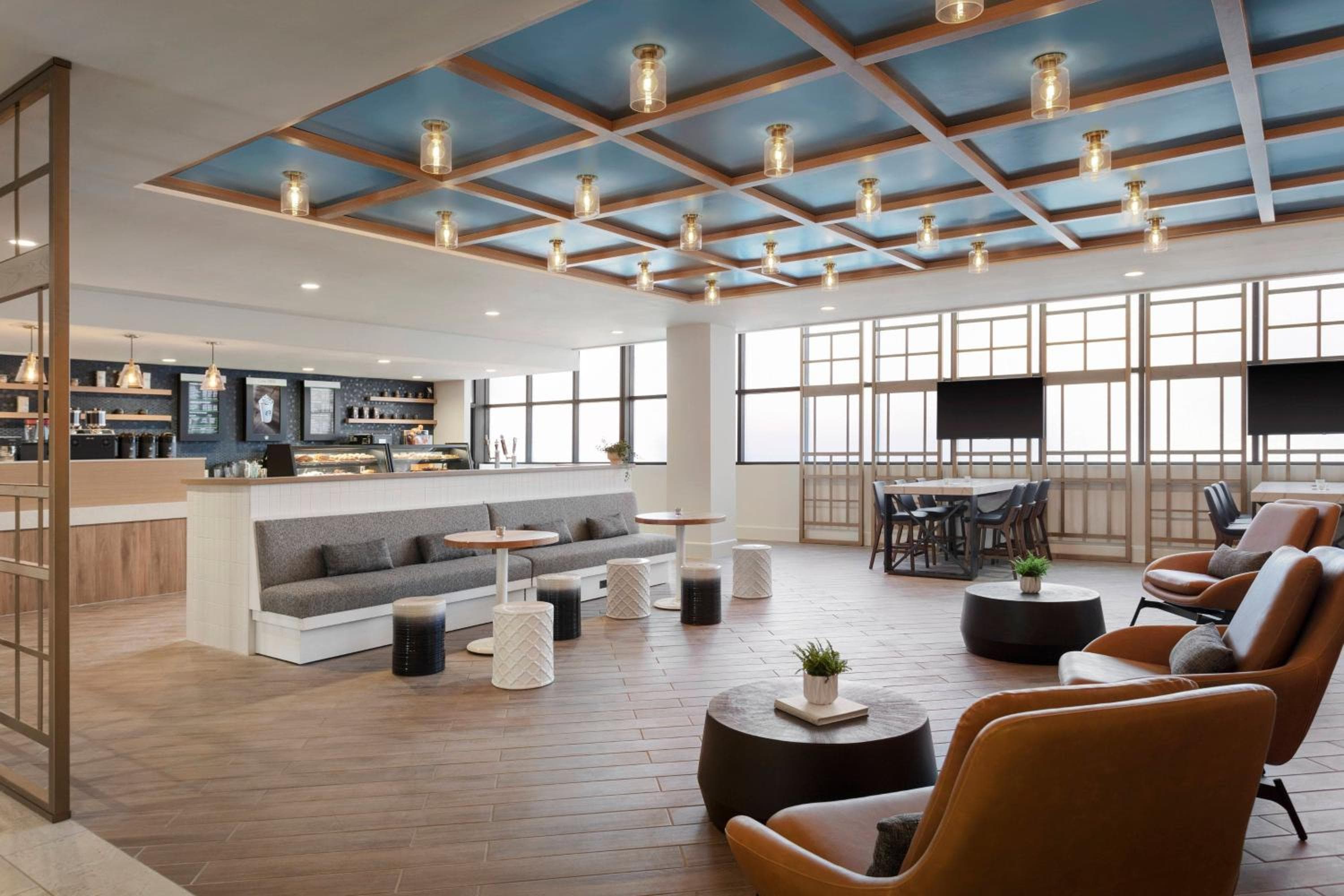 Delta Hotels by Marriott™ Virginia Beach Waterfront Suites