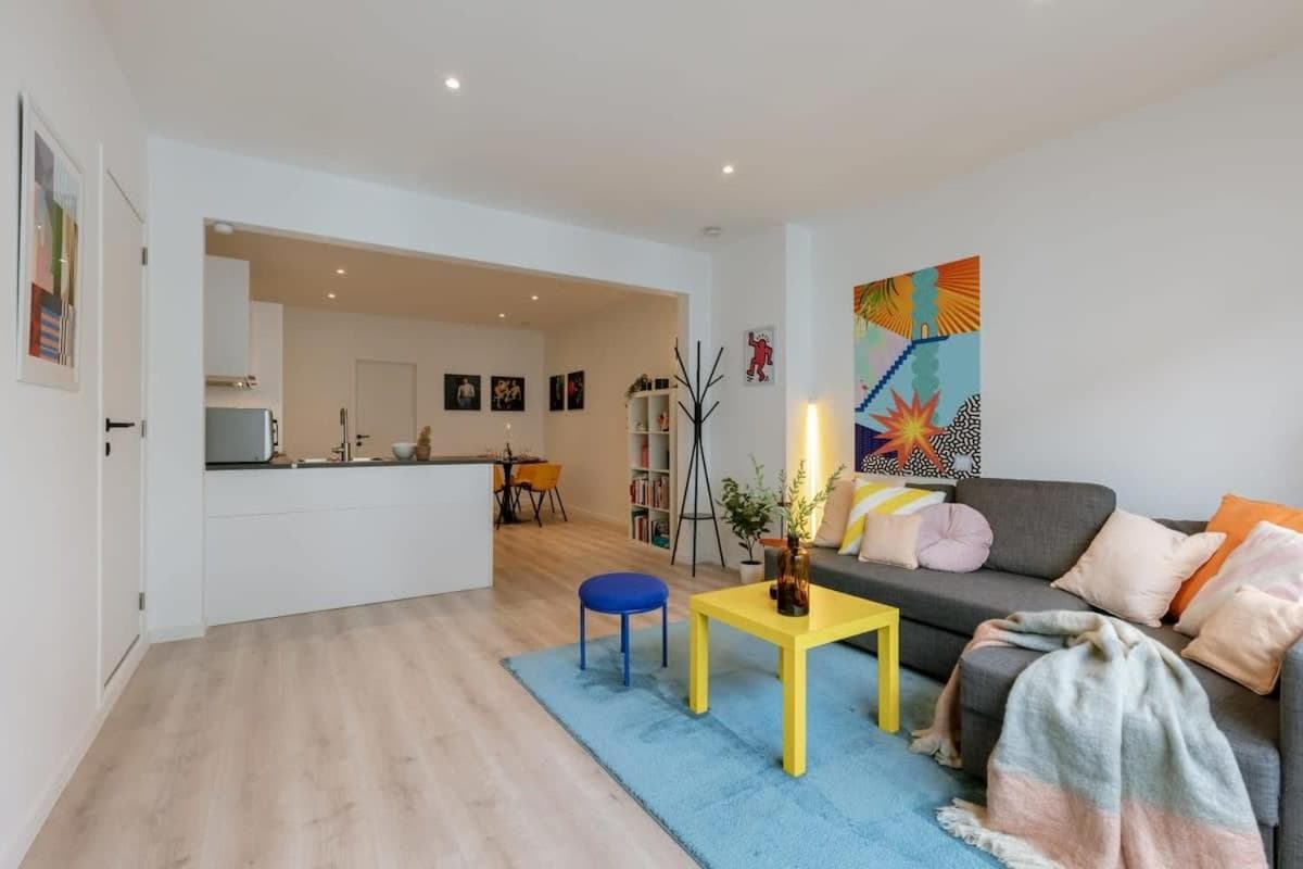 Colorful POP apartment in the heart of Antwerp