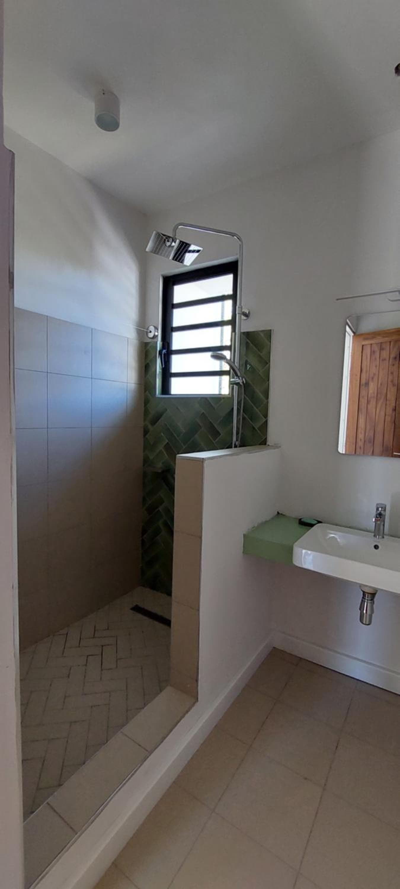 Canari Waterfront Villas