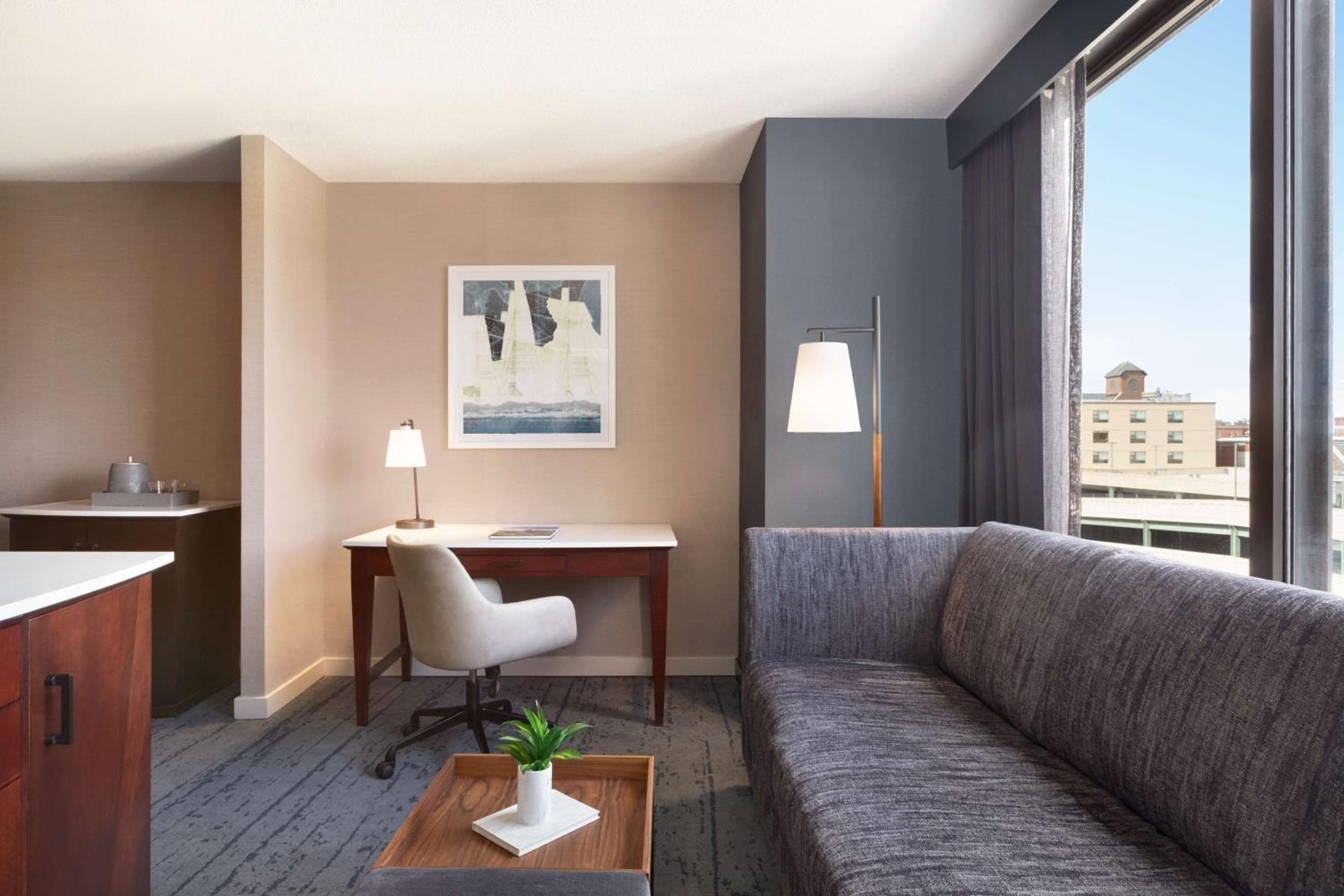 Hotel Champlain Burlington, Curio Collection by Hilton