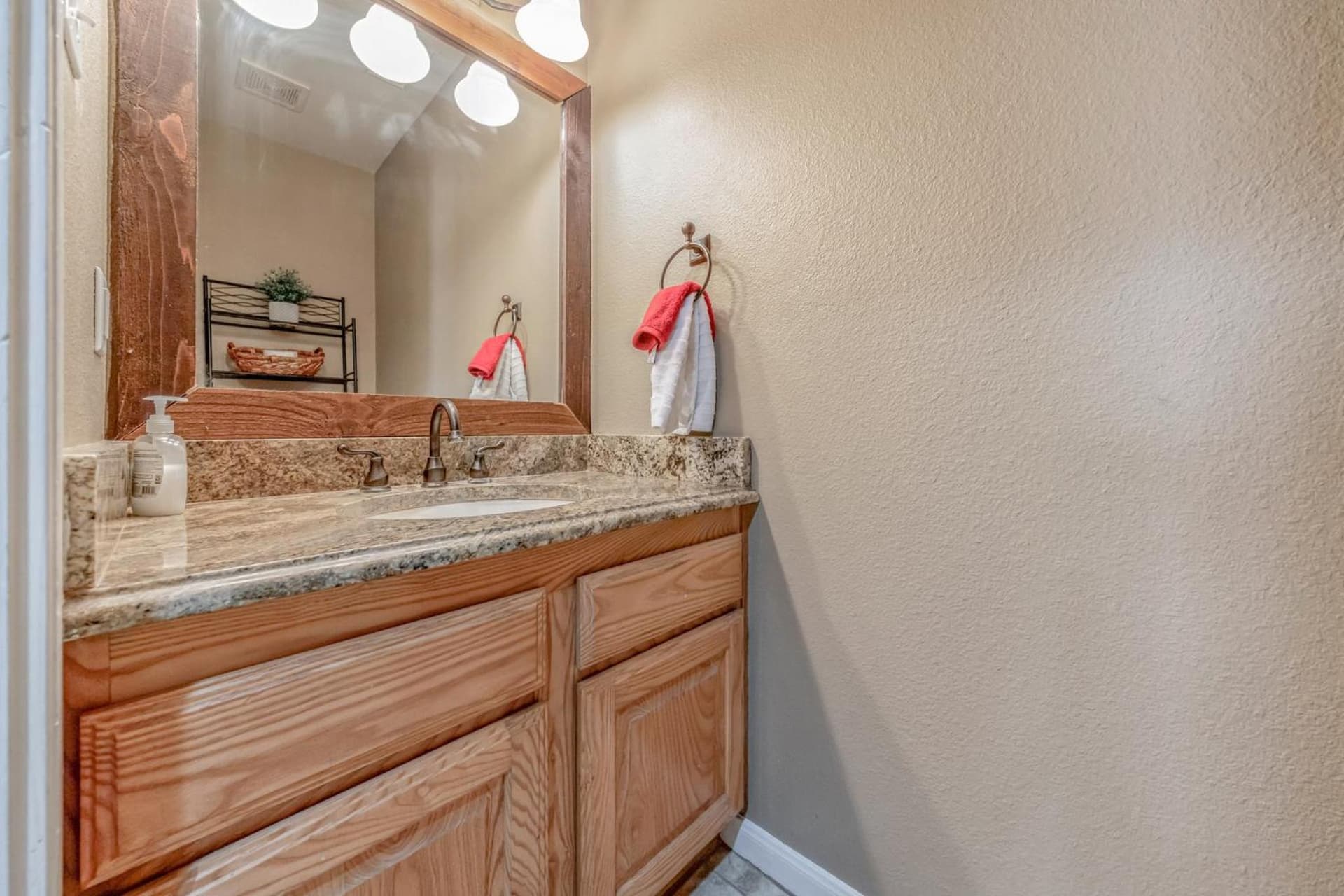 San Antonio Serenity 23 Min To Six Flags Sleeps 10