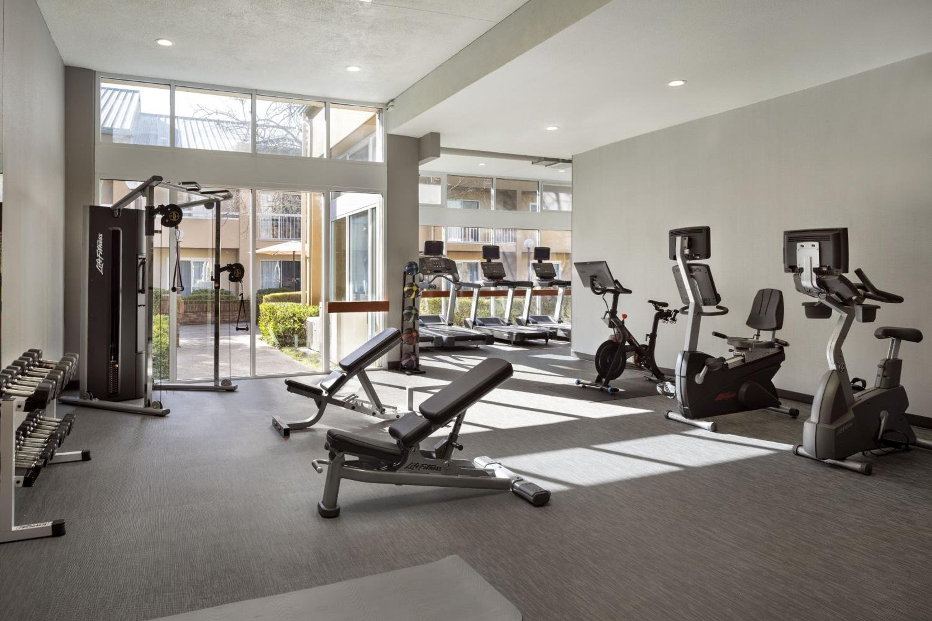 Courtyard by Marriott San Mateo Foster City
