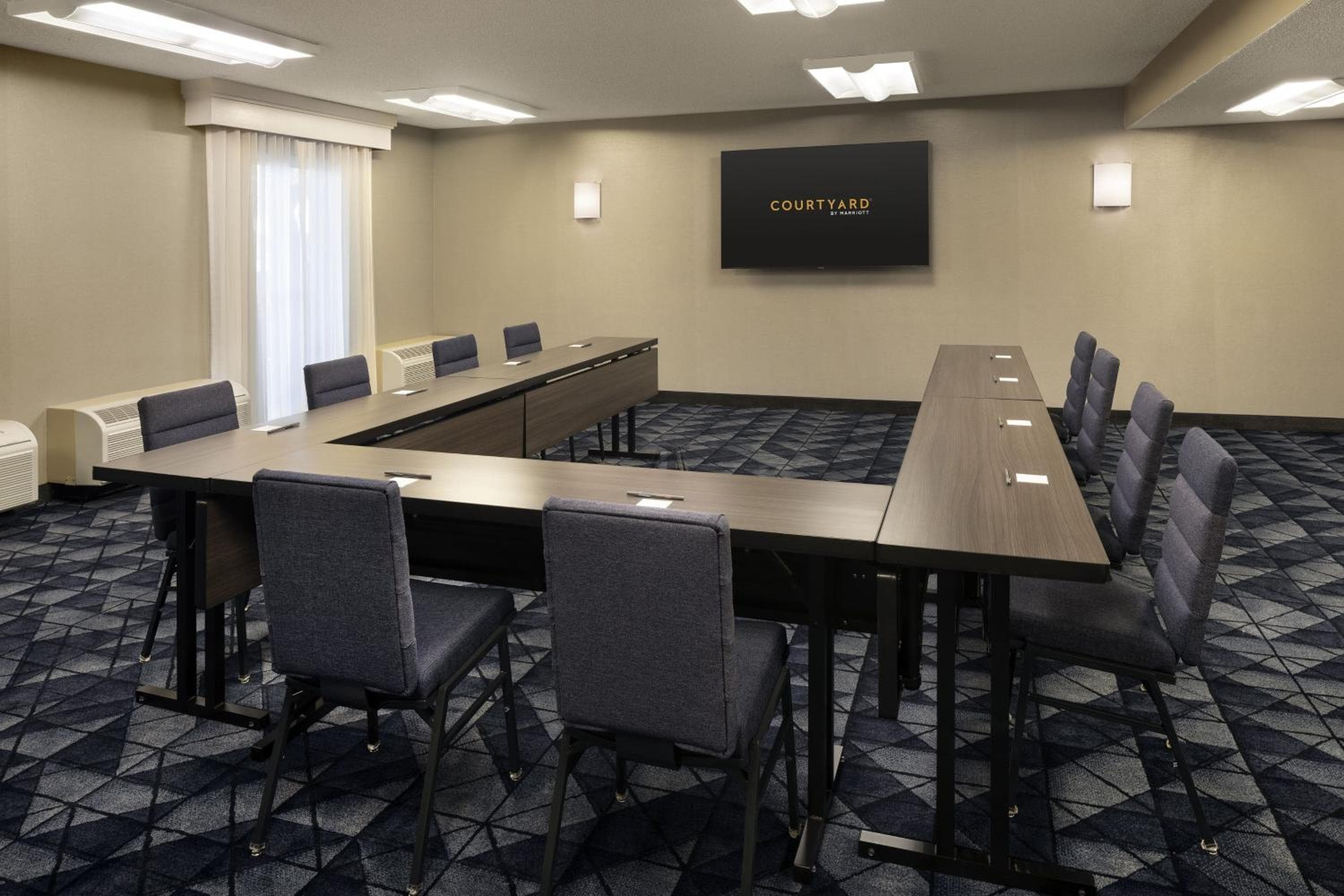 Courtyard by Marriott San Mateo Foster City