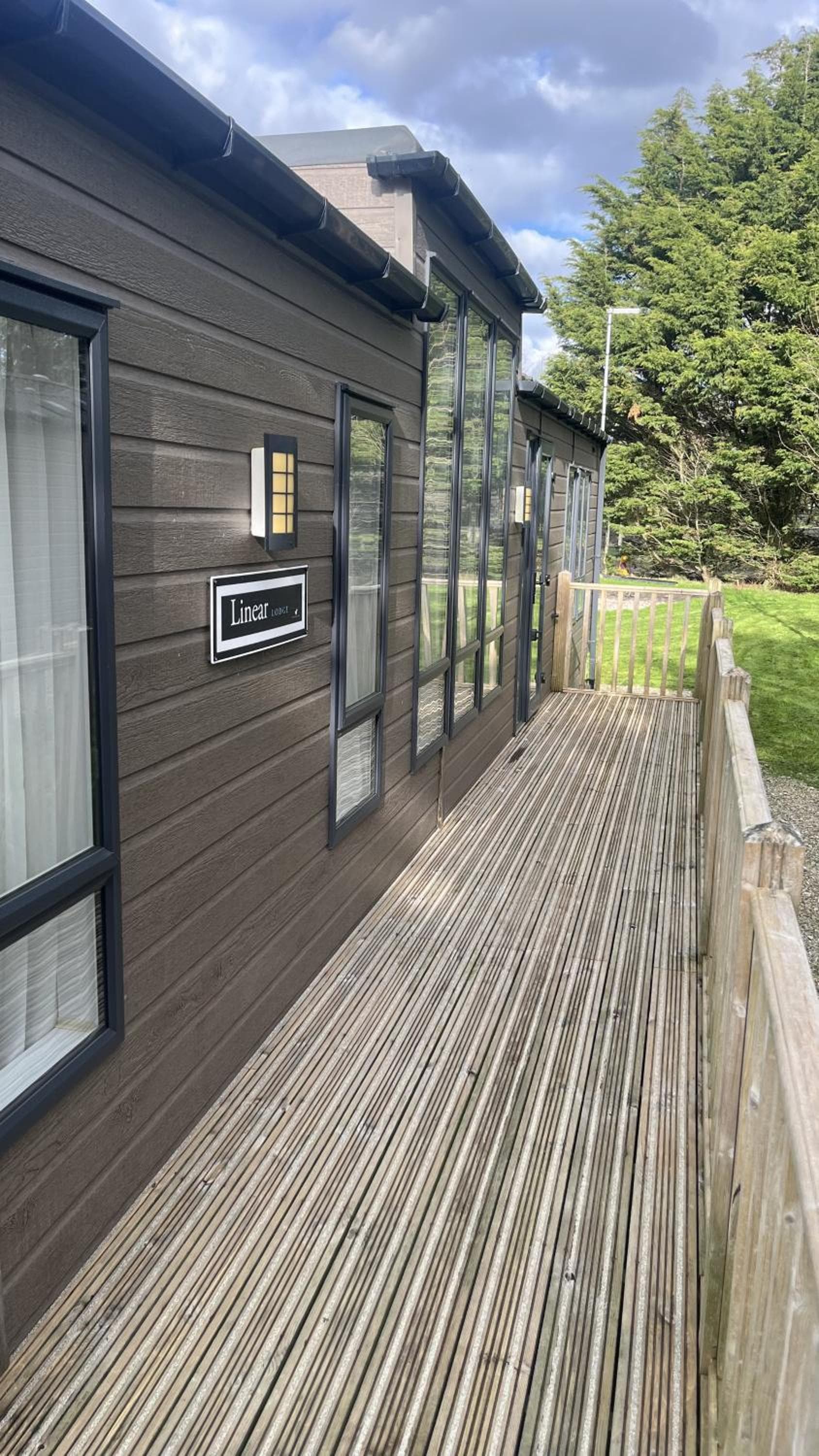 Pet Friendly 2-Bed Lodge near Preston & Blackpool