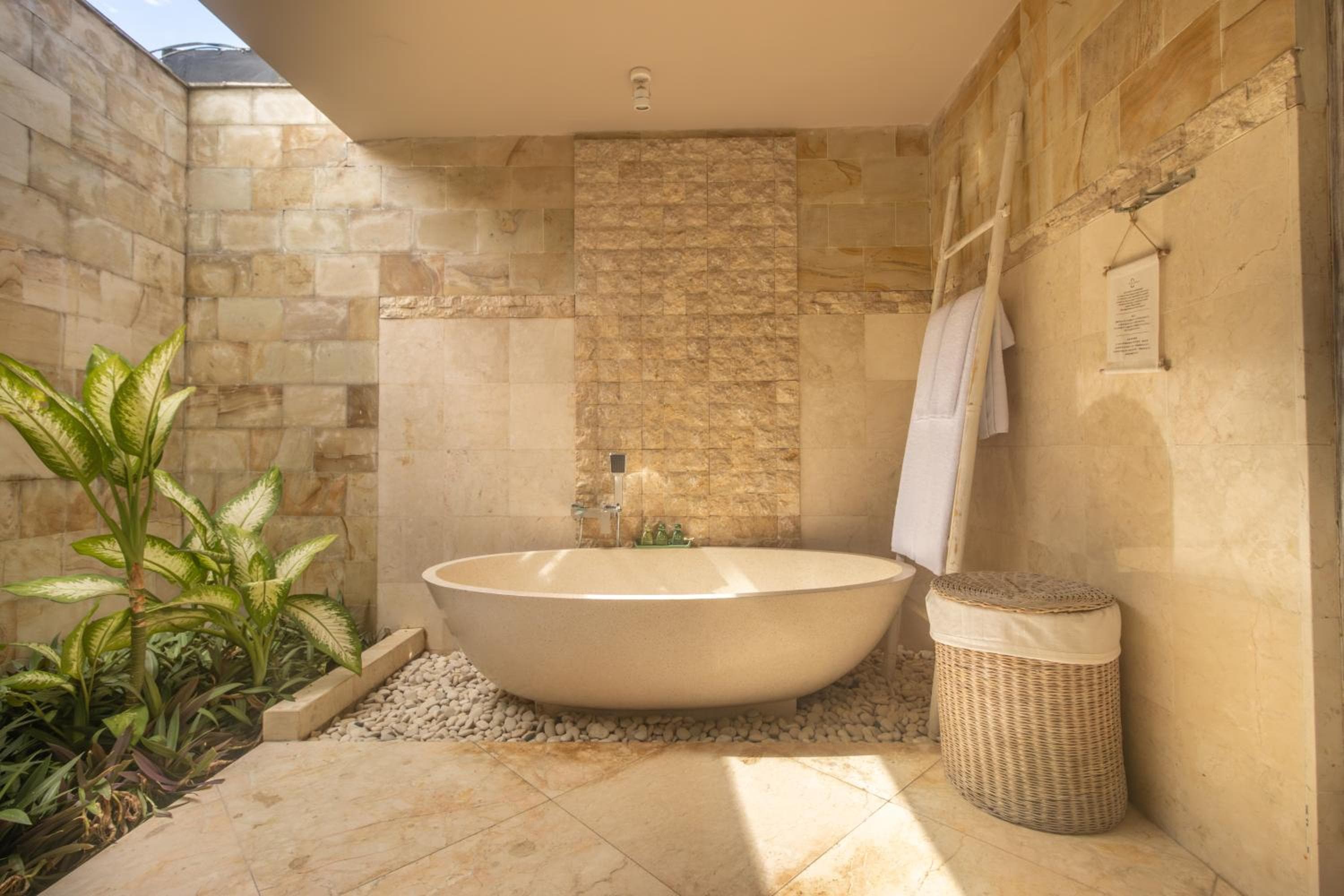 The Royal Purnama Beach Boutique Villas - Adult Only