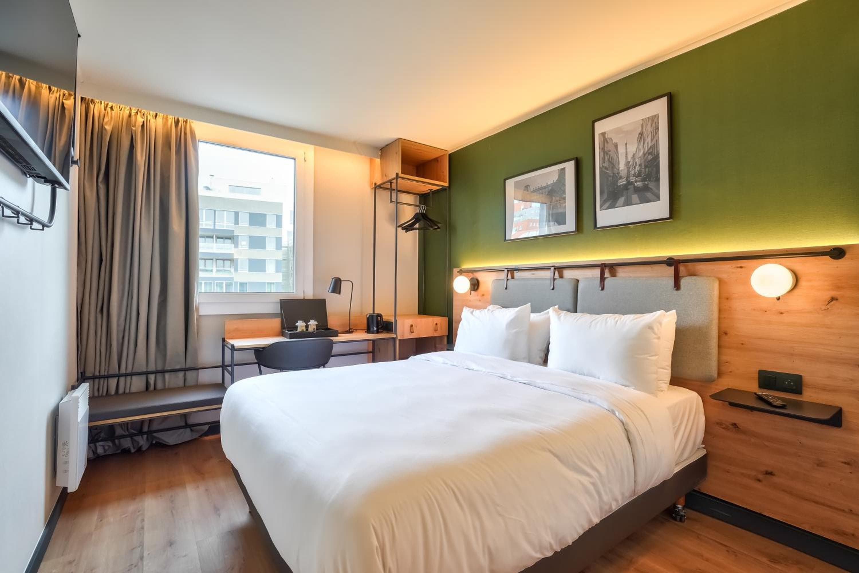 Campanile PRIME - Suresnes - La Défense