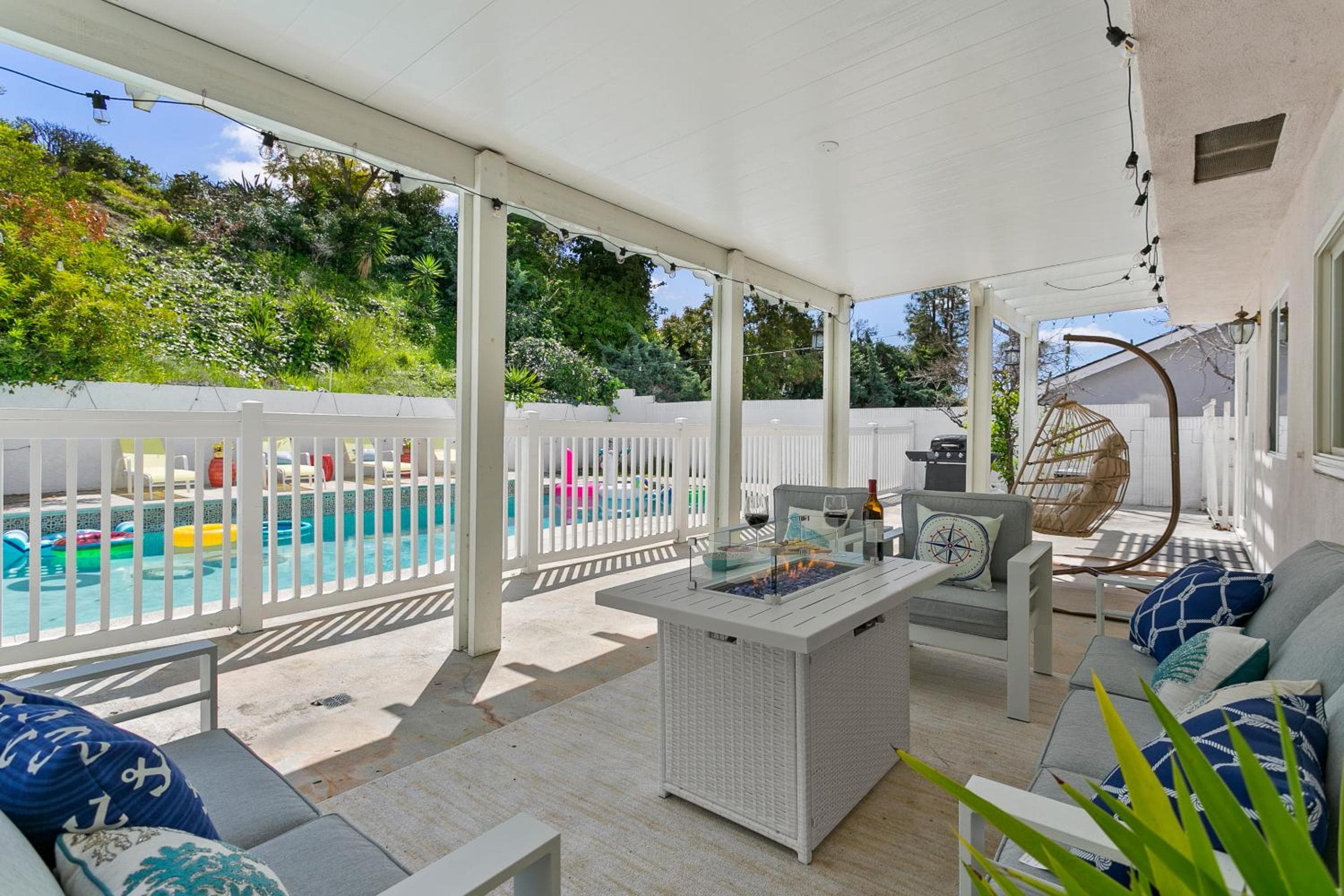Stunning Coastal Escape with Private Pool, Spa, Arcade, Disney, Beach
