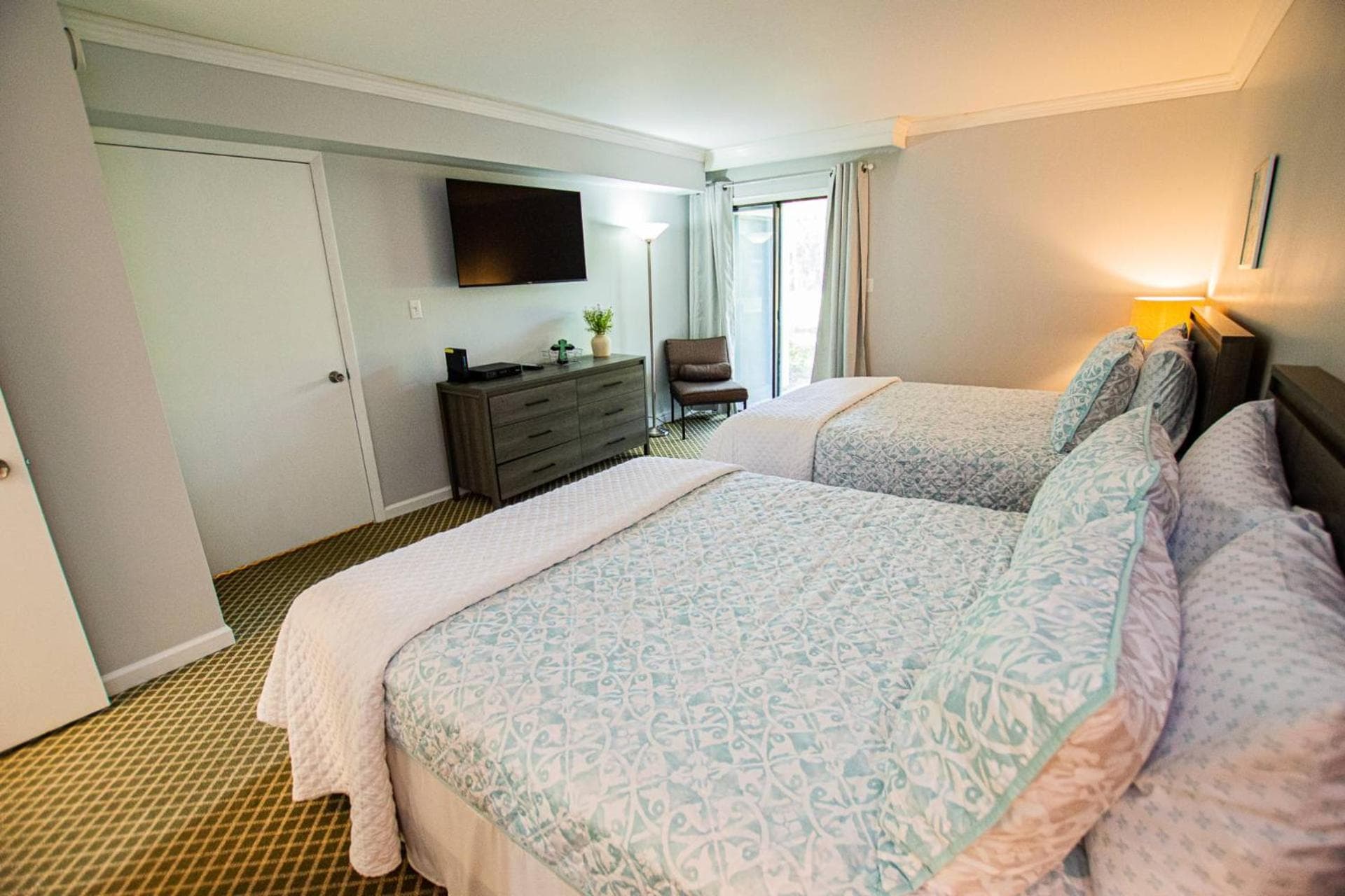 Golf & Tennis Community - Mill Pond Breeze