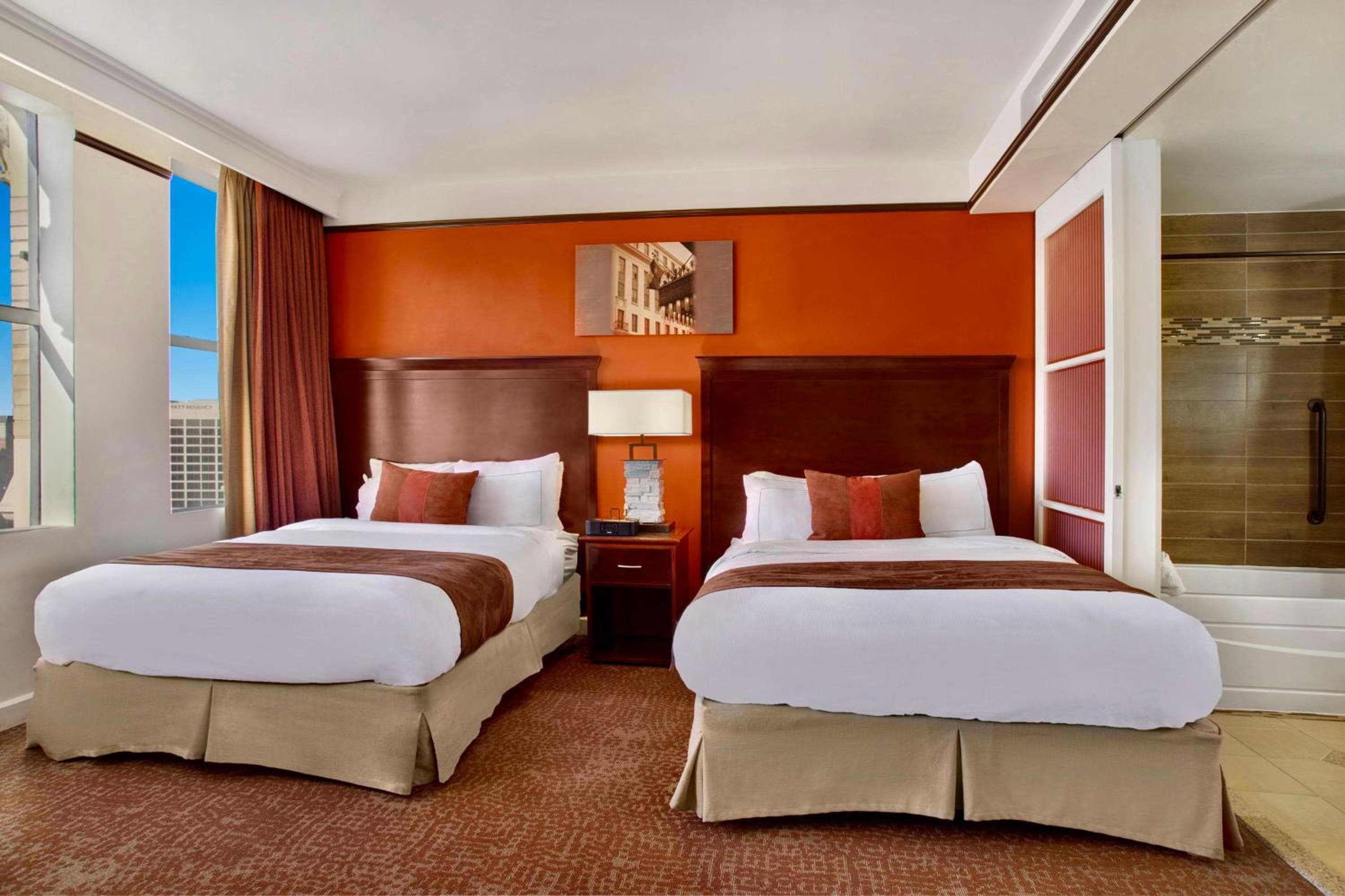The Emily Morgan Hotel - A DoubleTree by Hilton