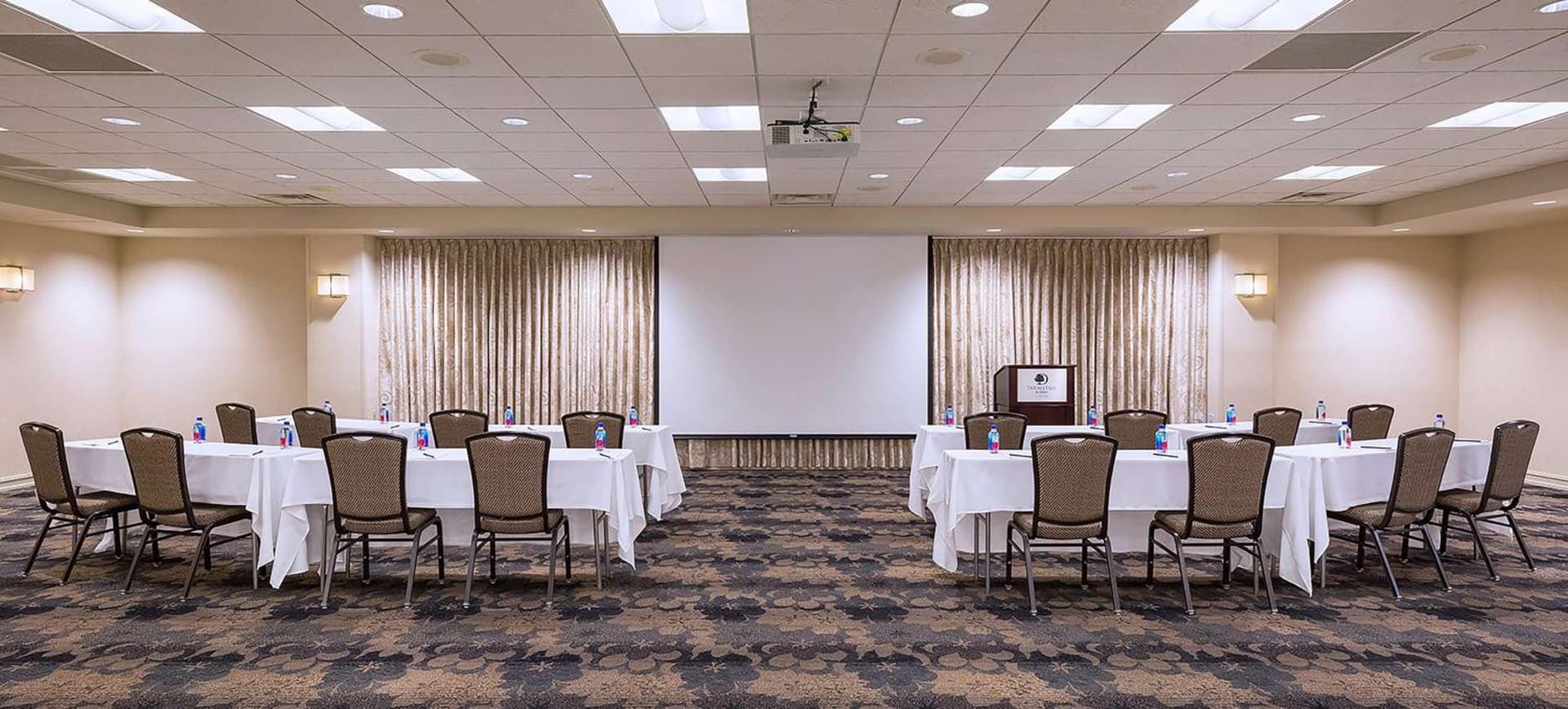 DoubleTree by Hilton Madison Downtown