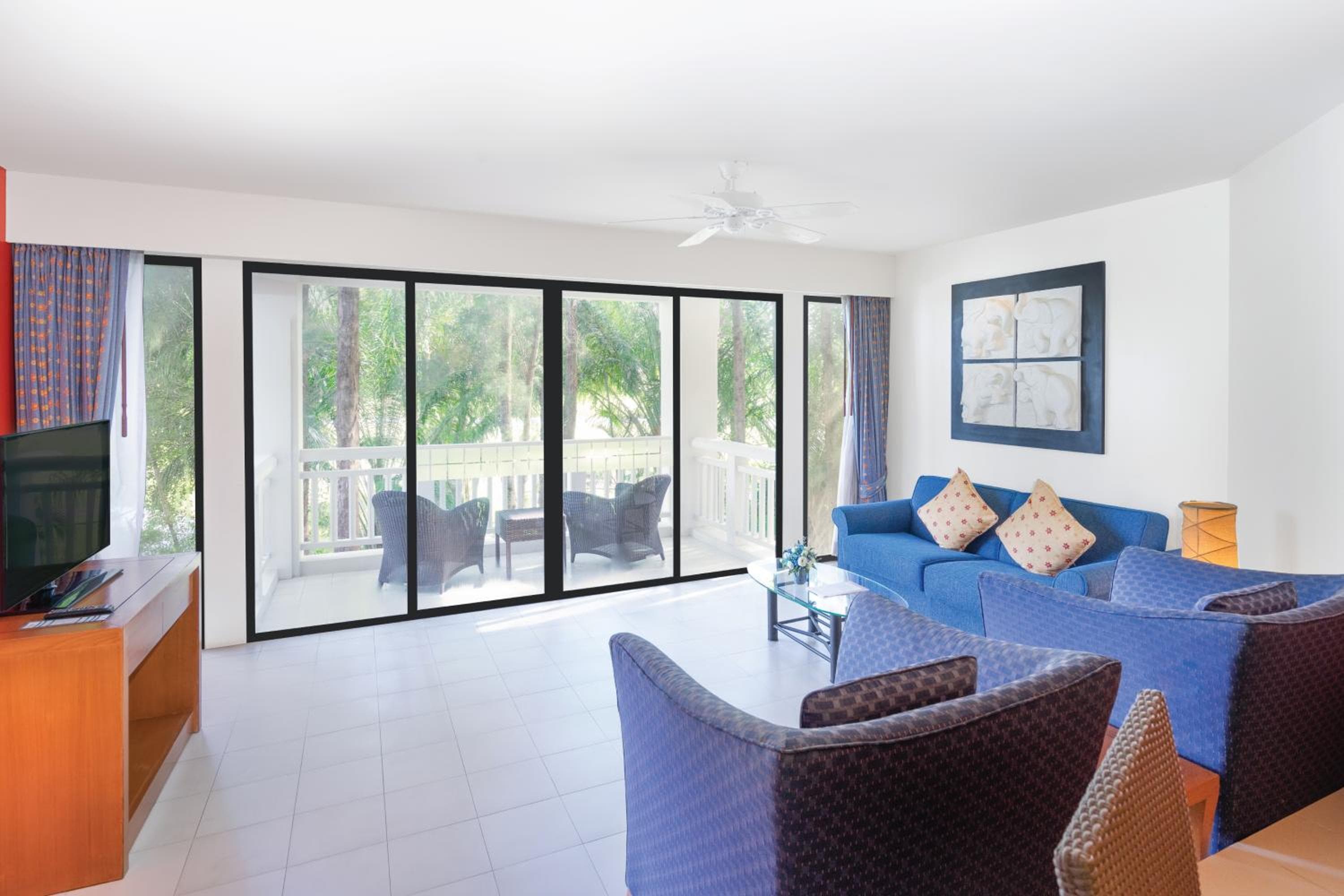 Homm Suites Laguna, part of Banyan Group