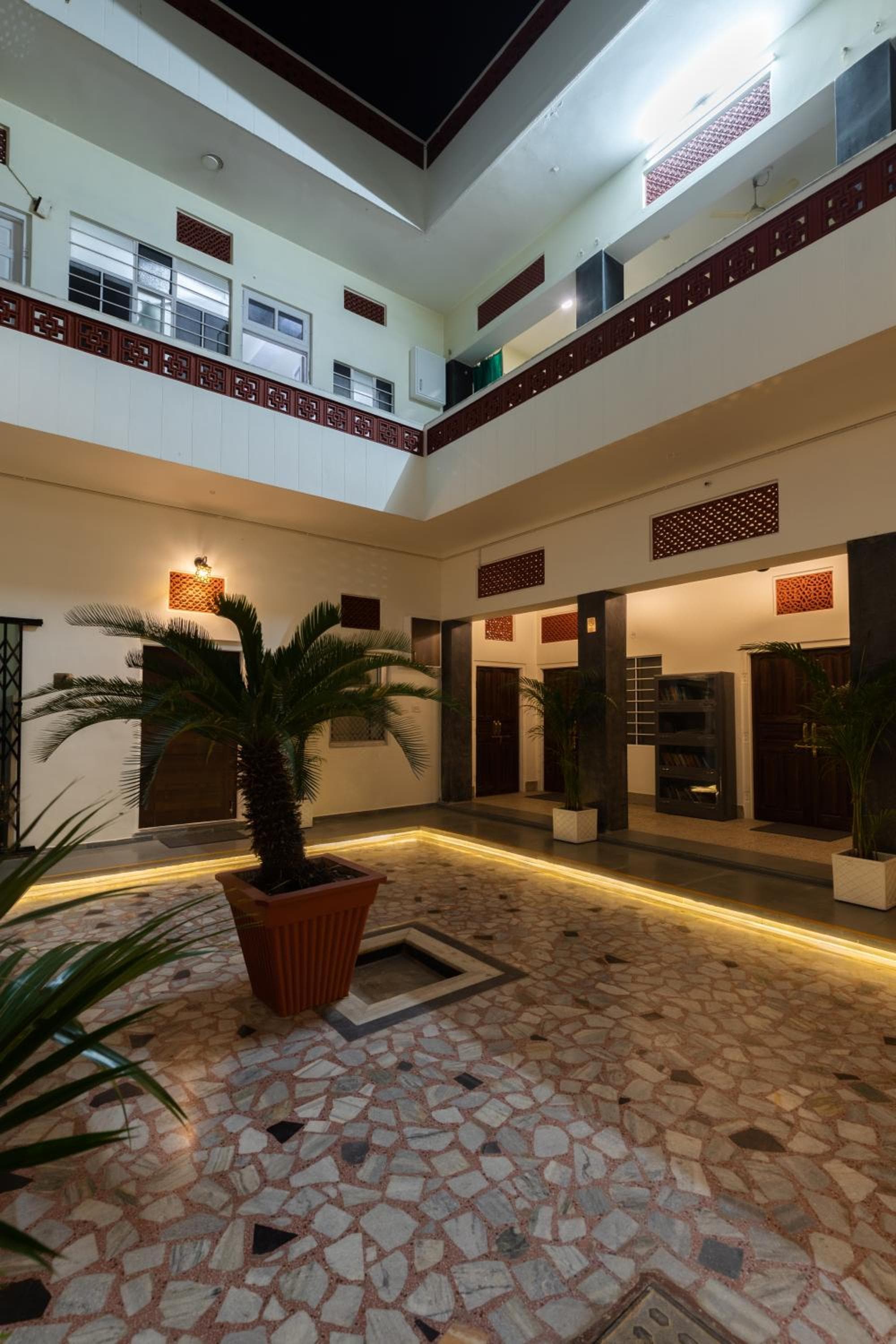 Heart of the City Homestay by Rashmi