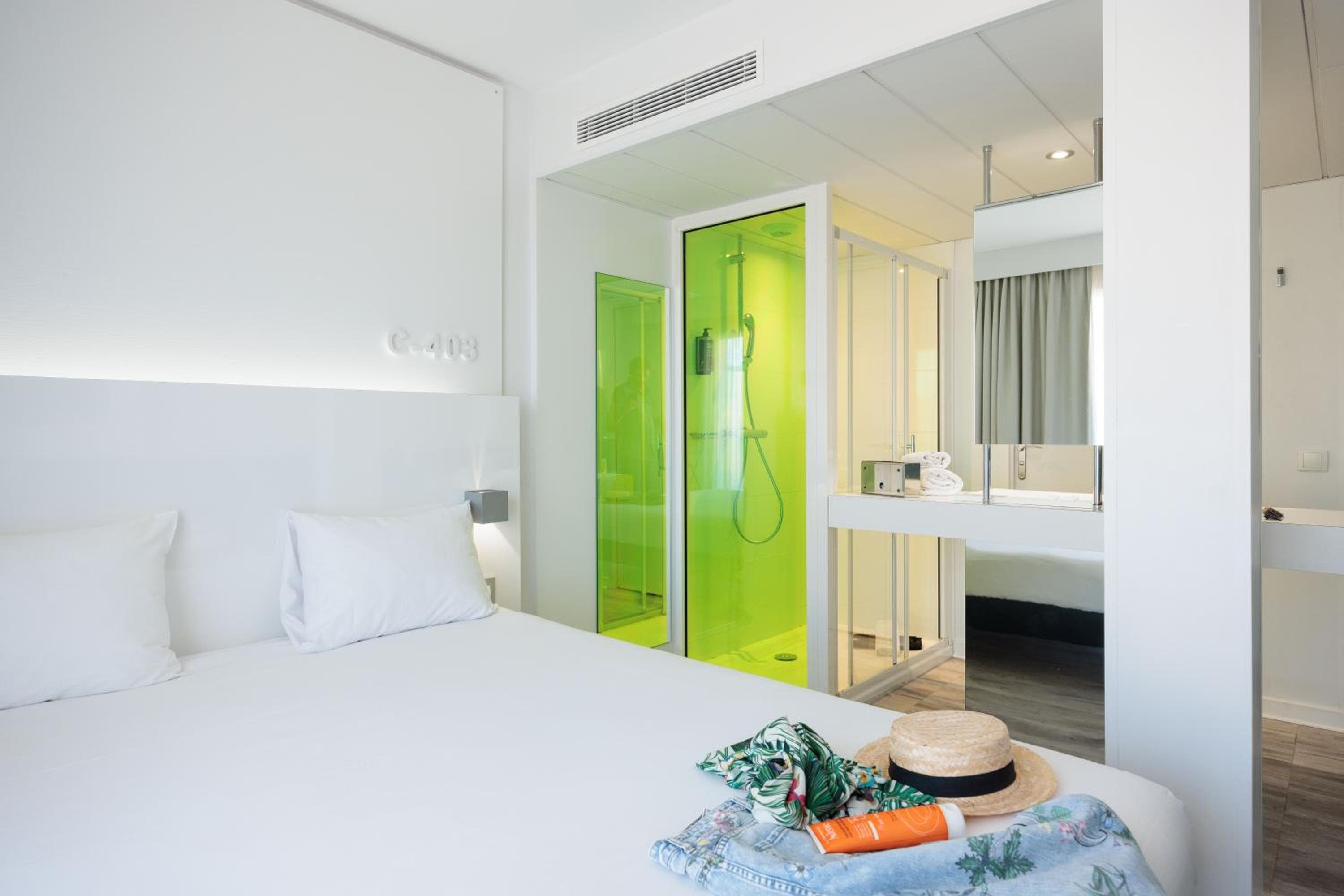 Ibis Styles Menton Centre