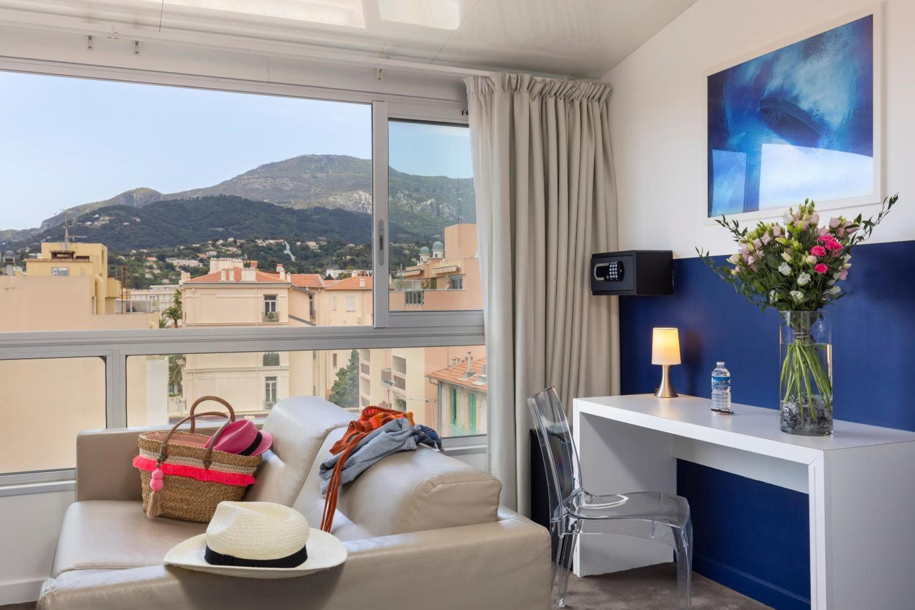 Ibis Styles Menton Centre