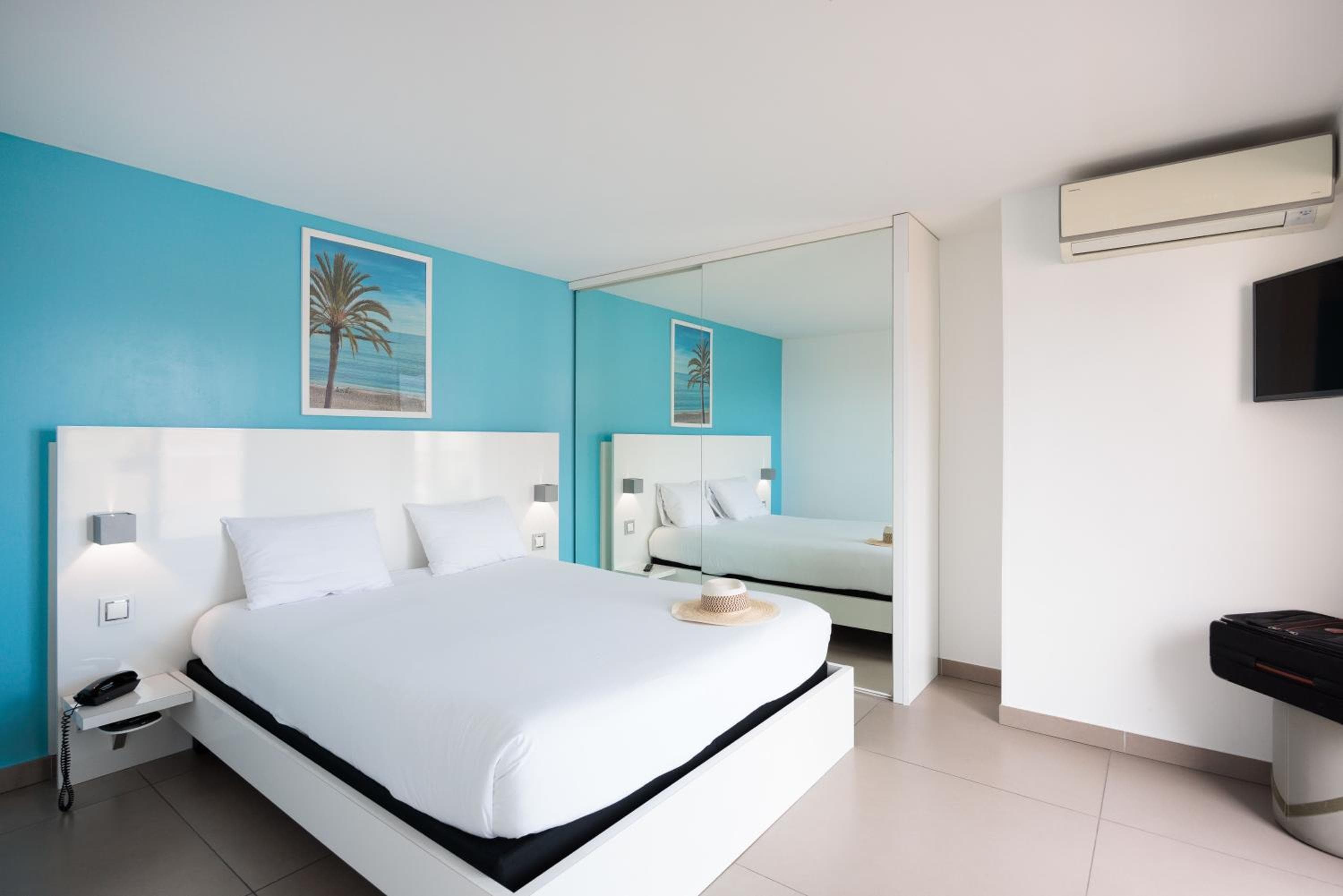 Ibis Styles Menton Centre