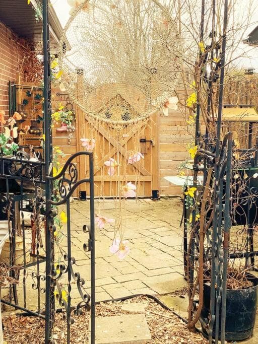 LOVE and Relax at Dream Catcher Retreat