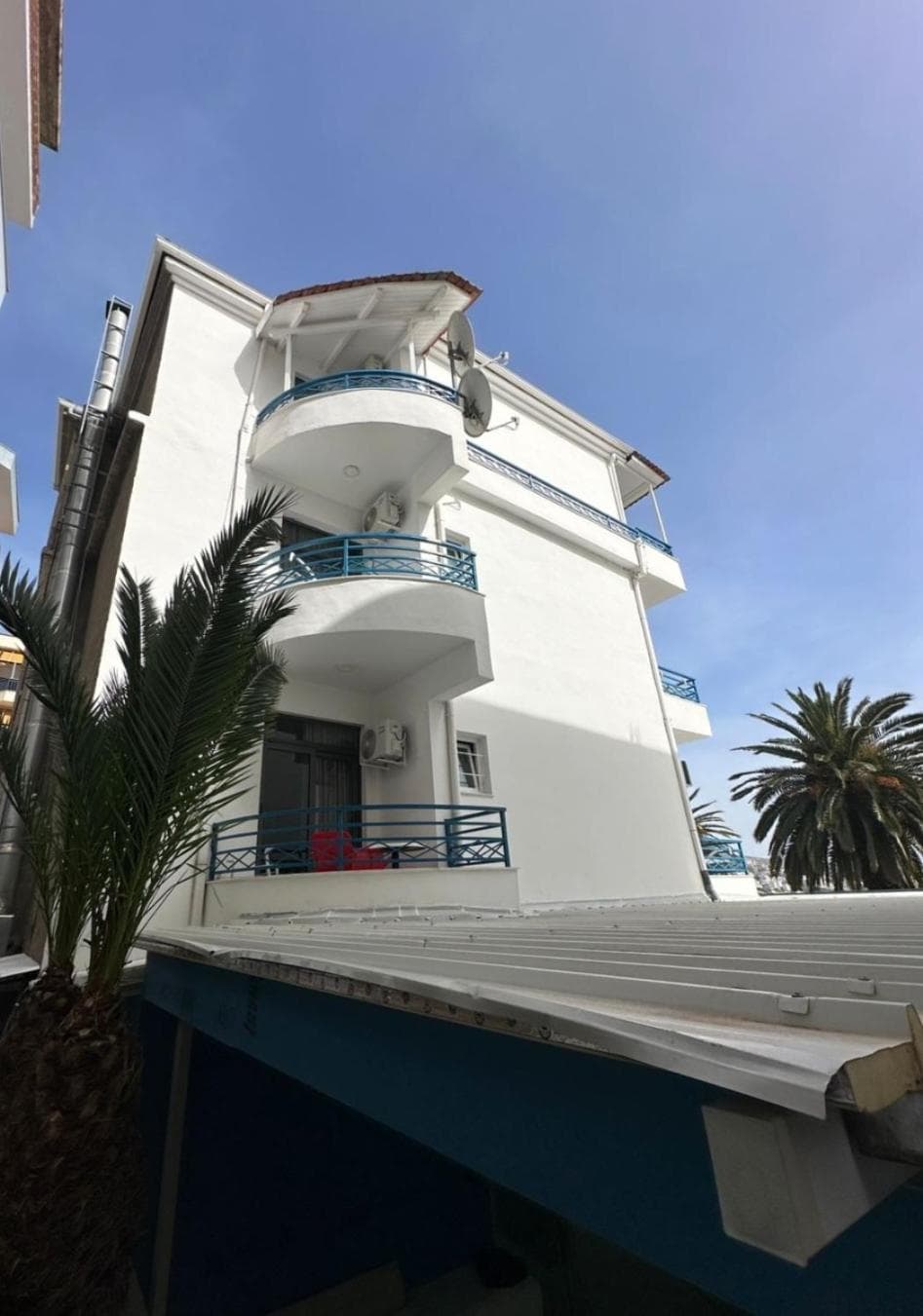 Hotel Ari
