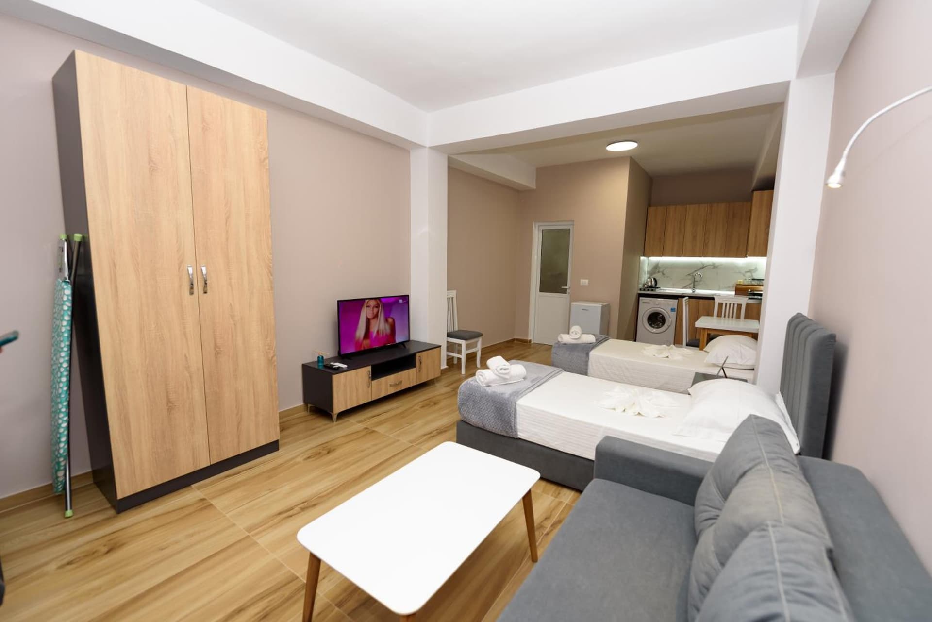 Mezani Guest House