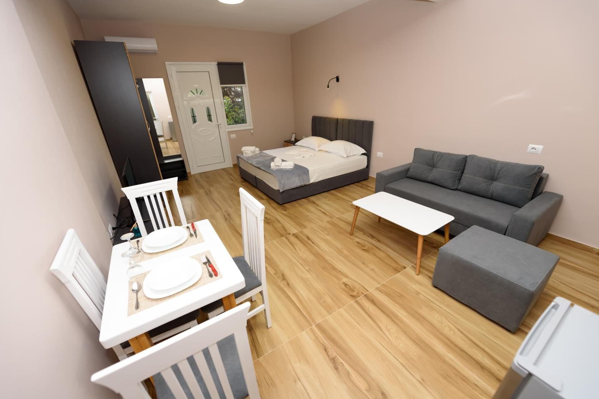 Mezani Guest House