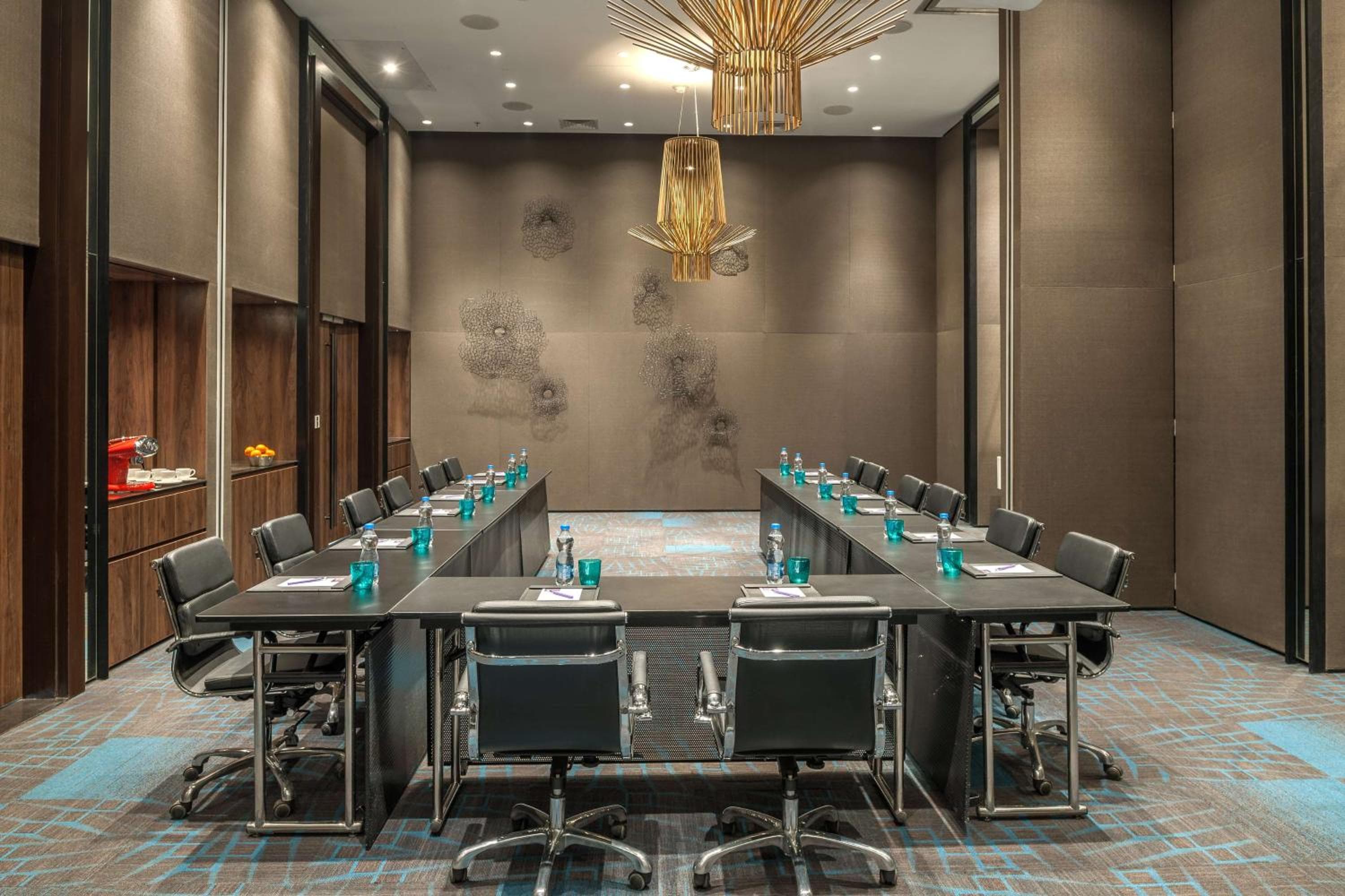 meeting & event spaces