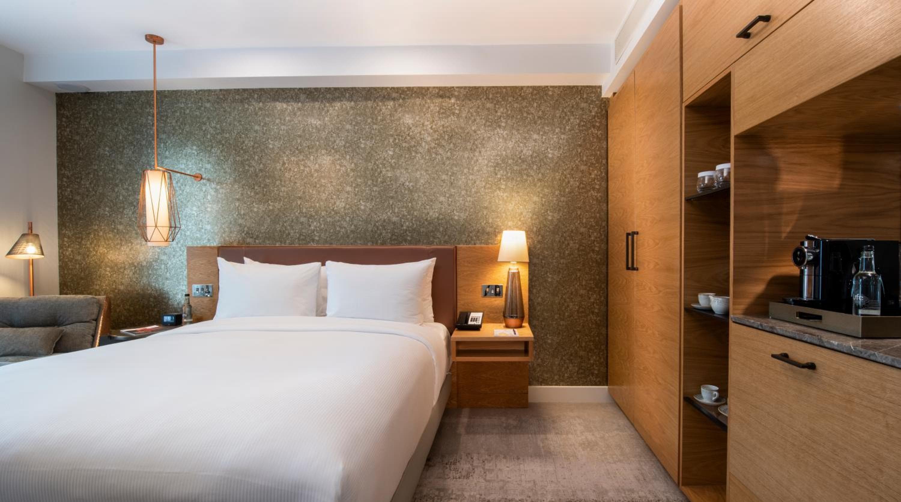 Lincoln Plaza Hotel London, Curio Collection By Hilton