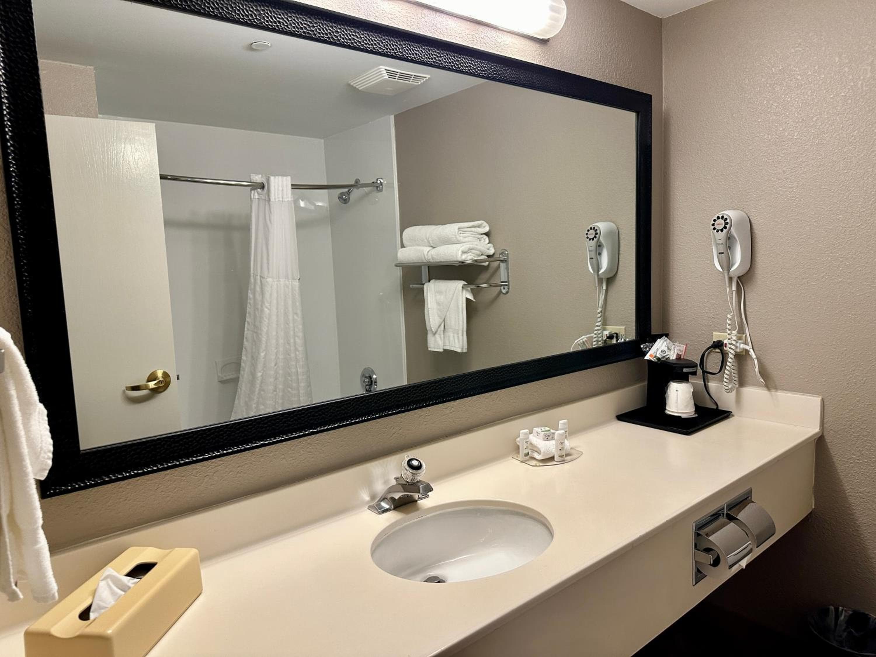 La Quinta by Wyndham Bannockburn-Deerfield