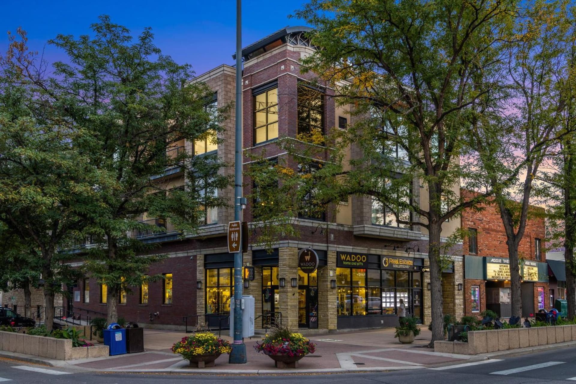Penthouse with Mountain Views in the Heart of Old Town