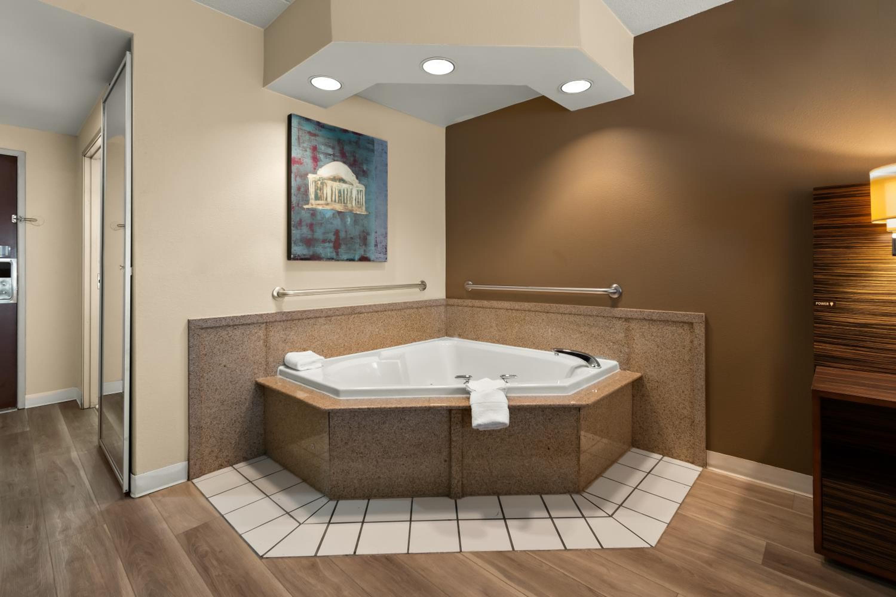 Ramada by Wyndham Harrisburg/Hershey Area